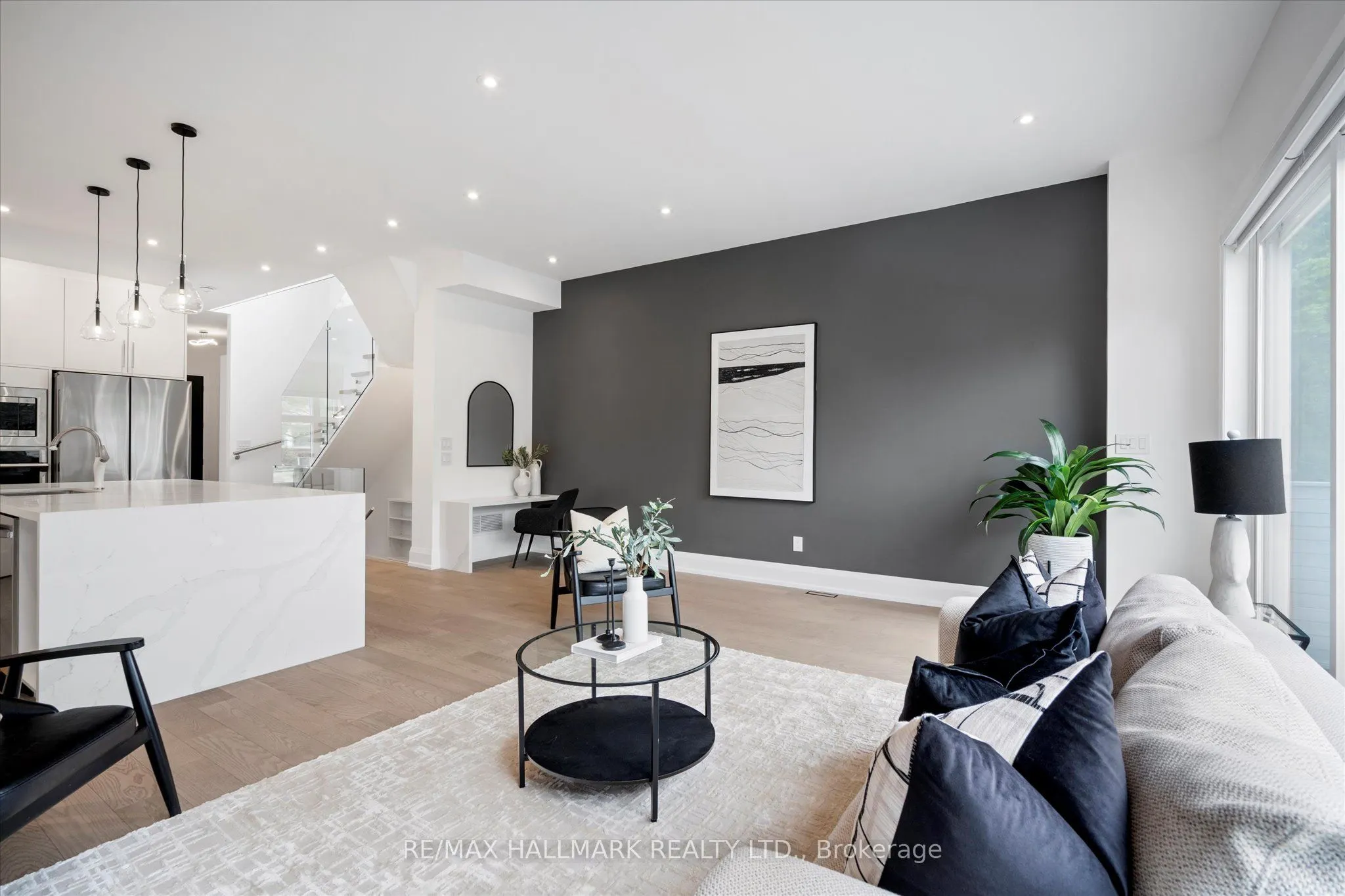 40 Manderley Drive