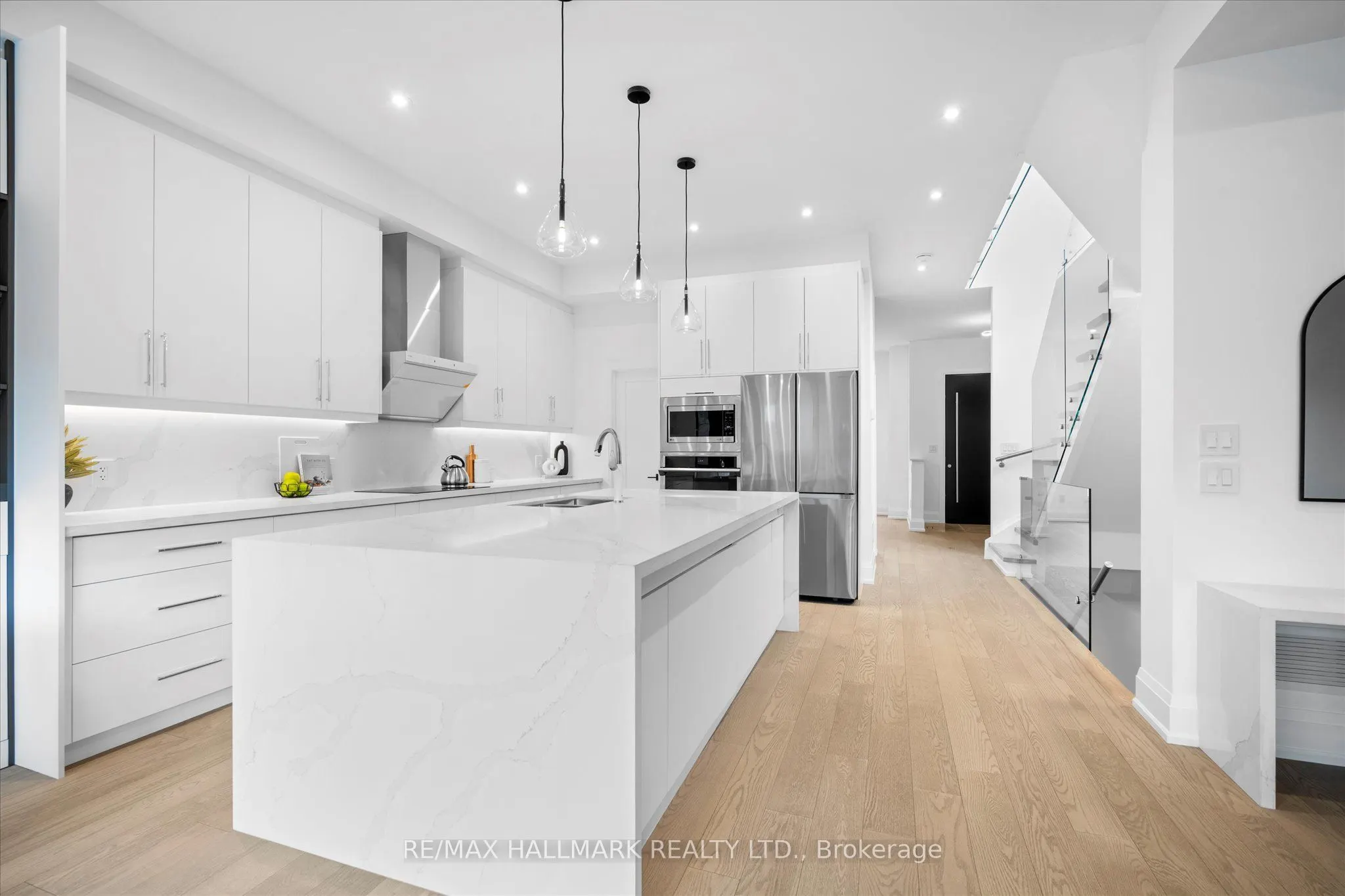 40 Manderley Drive