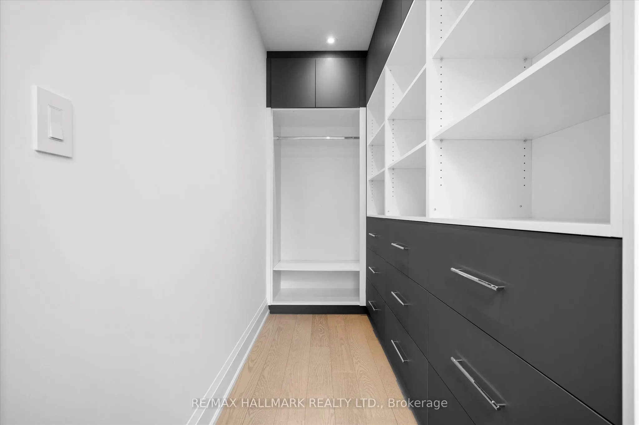 40 Manderley Drive