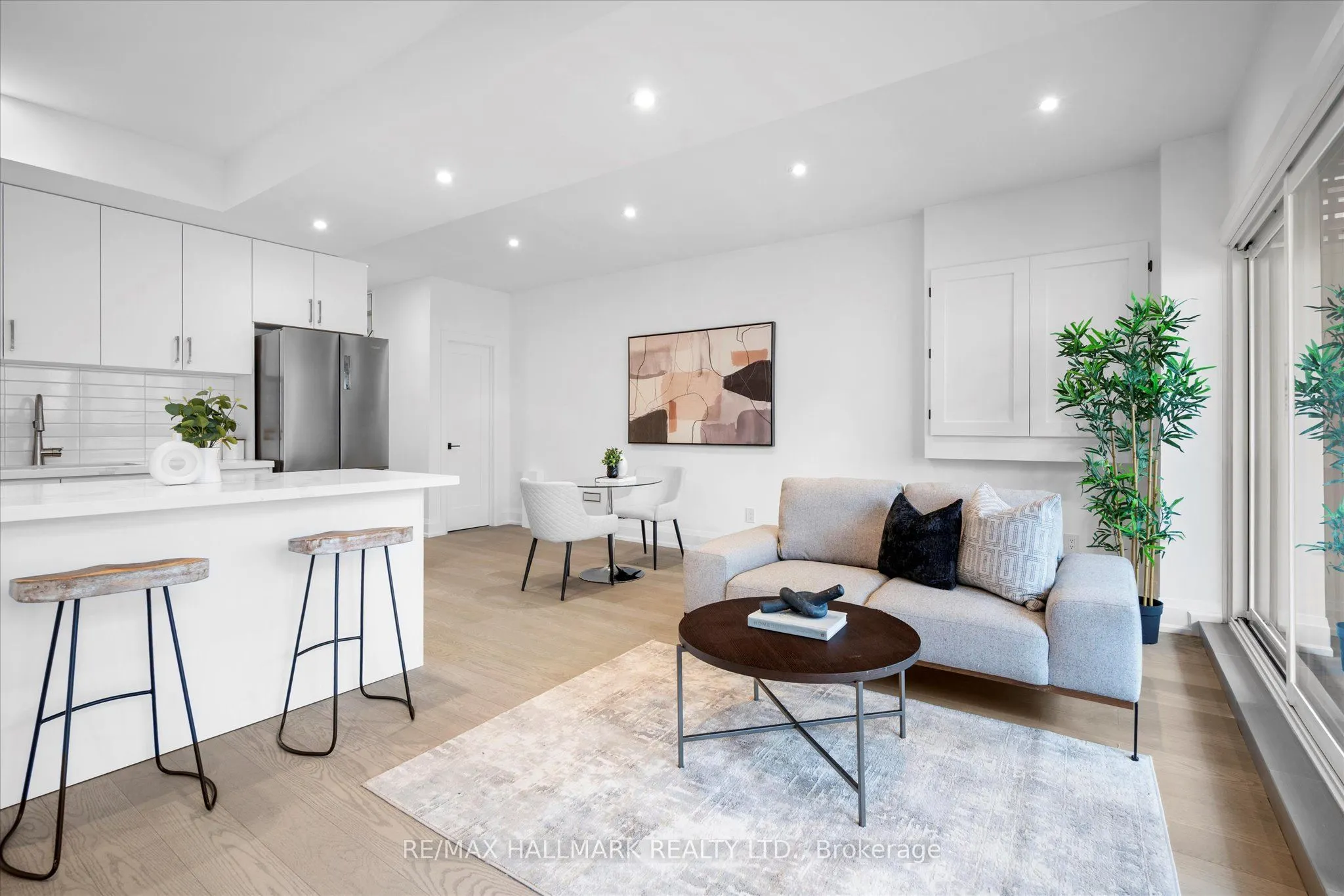 40 Manderley Drive