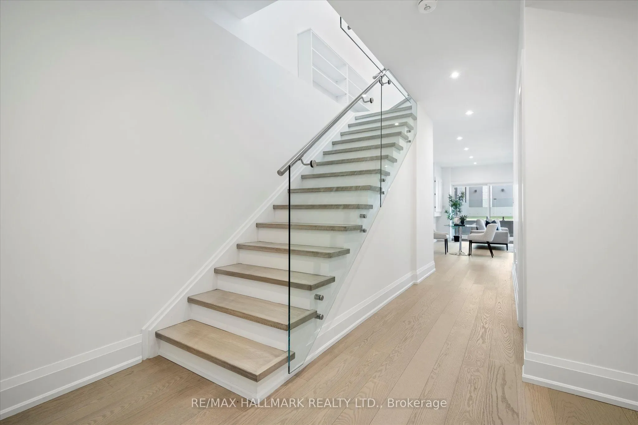 40 Manderley Drive
