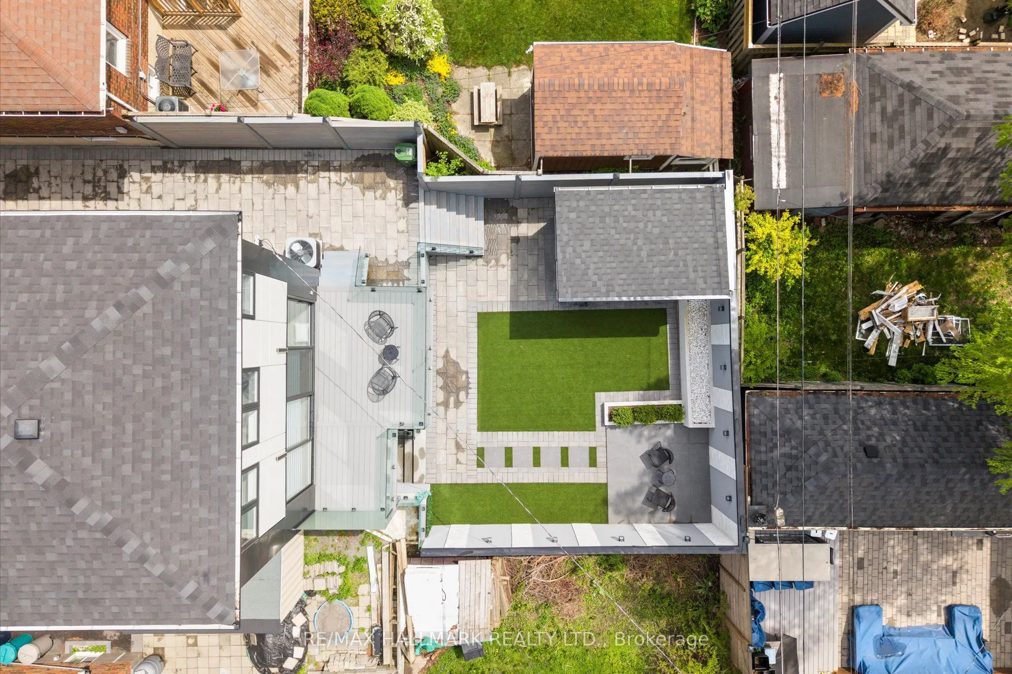 40 Manderley Drive