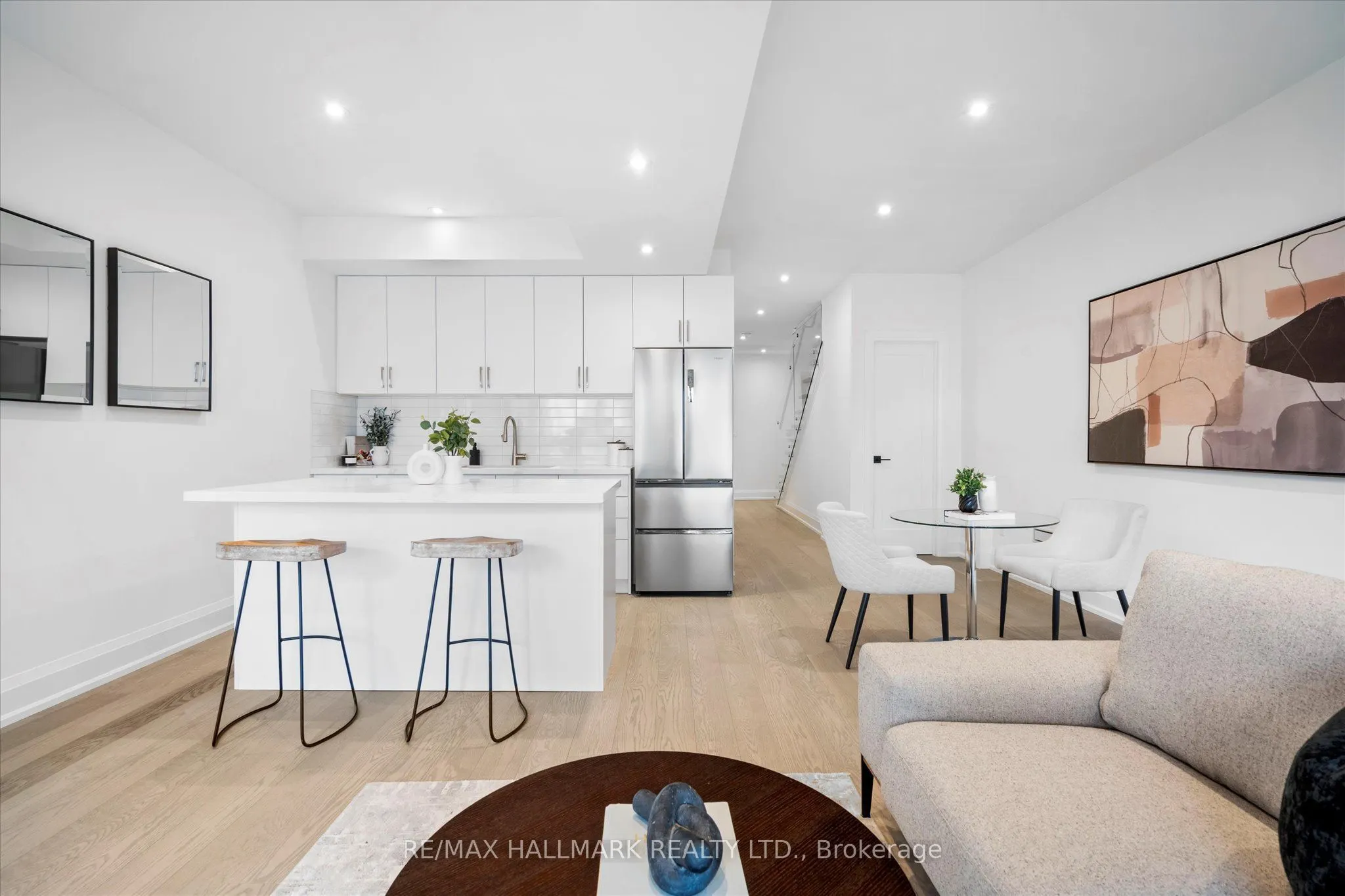 40 Manderley Drive