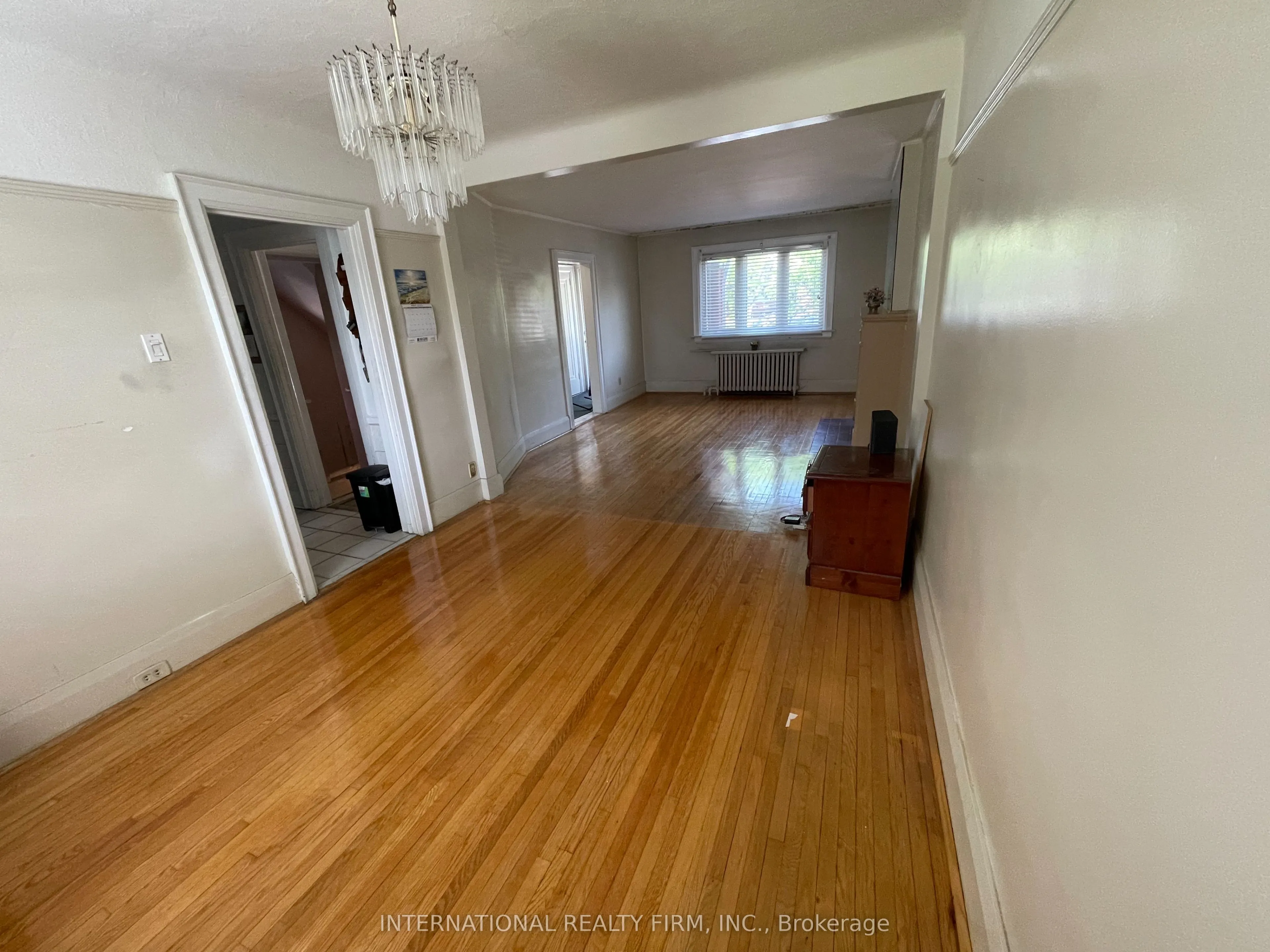 419 Mortimer Avenue