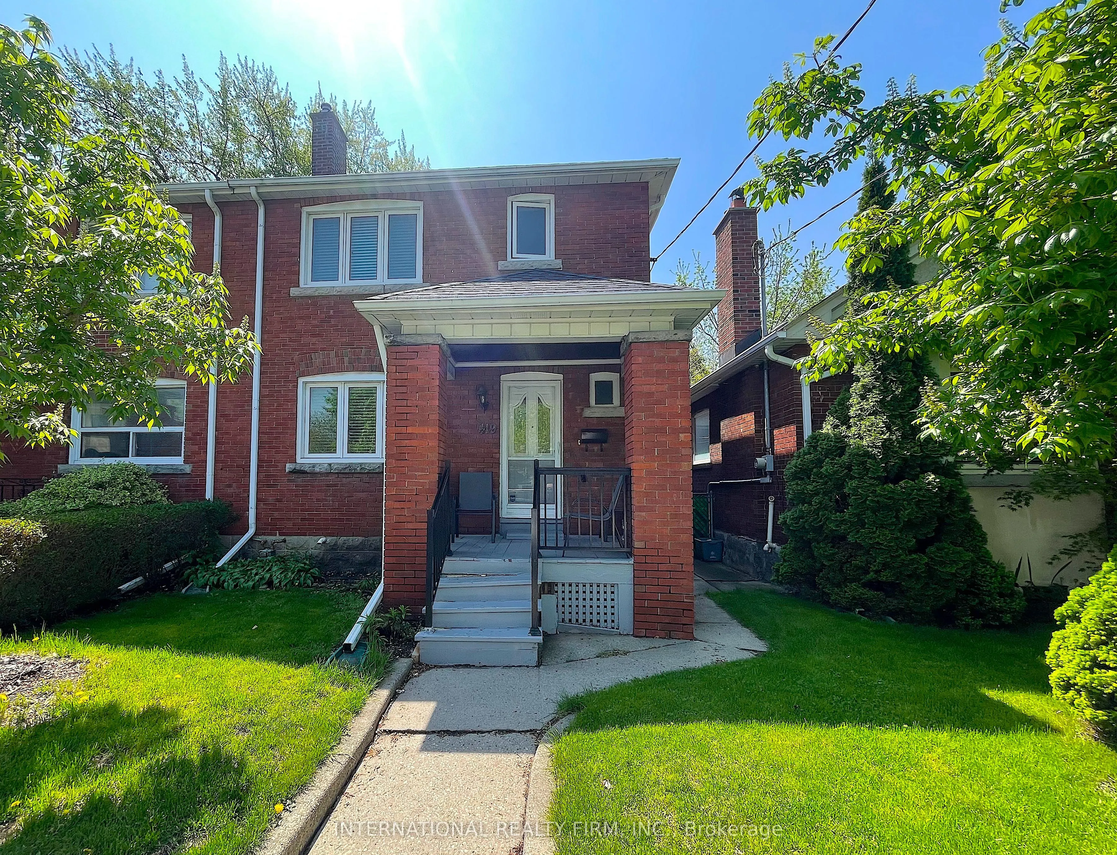 419 Mortimer Avenue