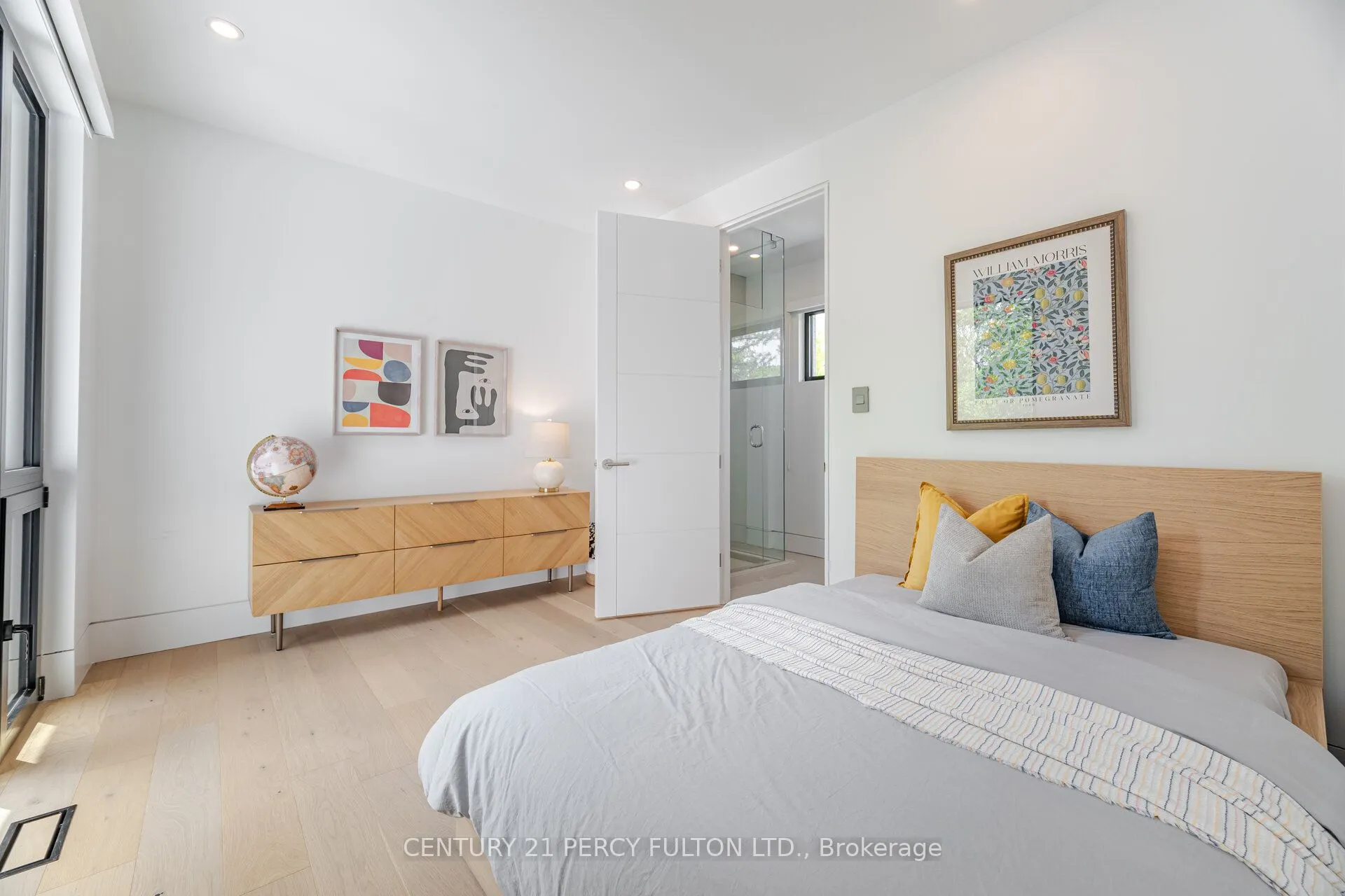 10 Haida Court