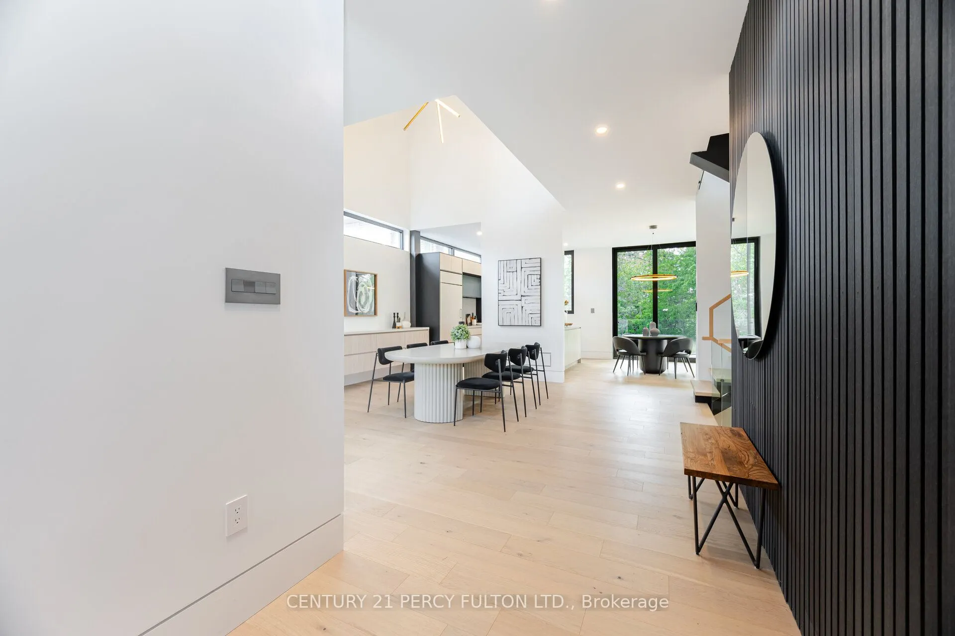 10 Haida Court