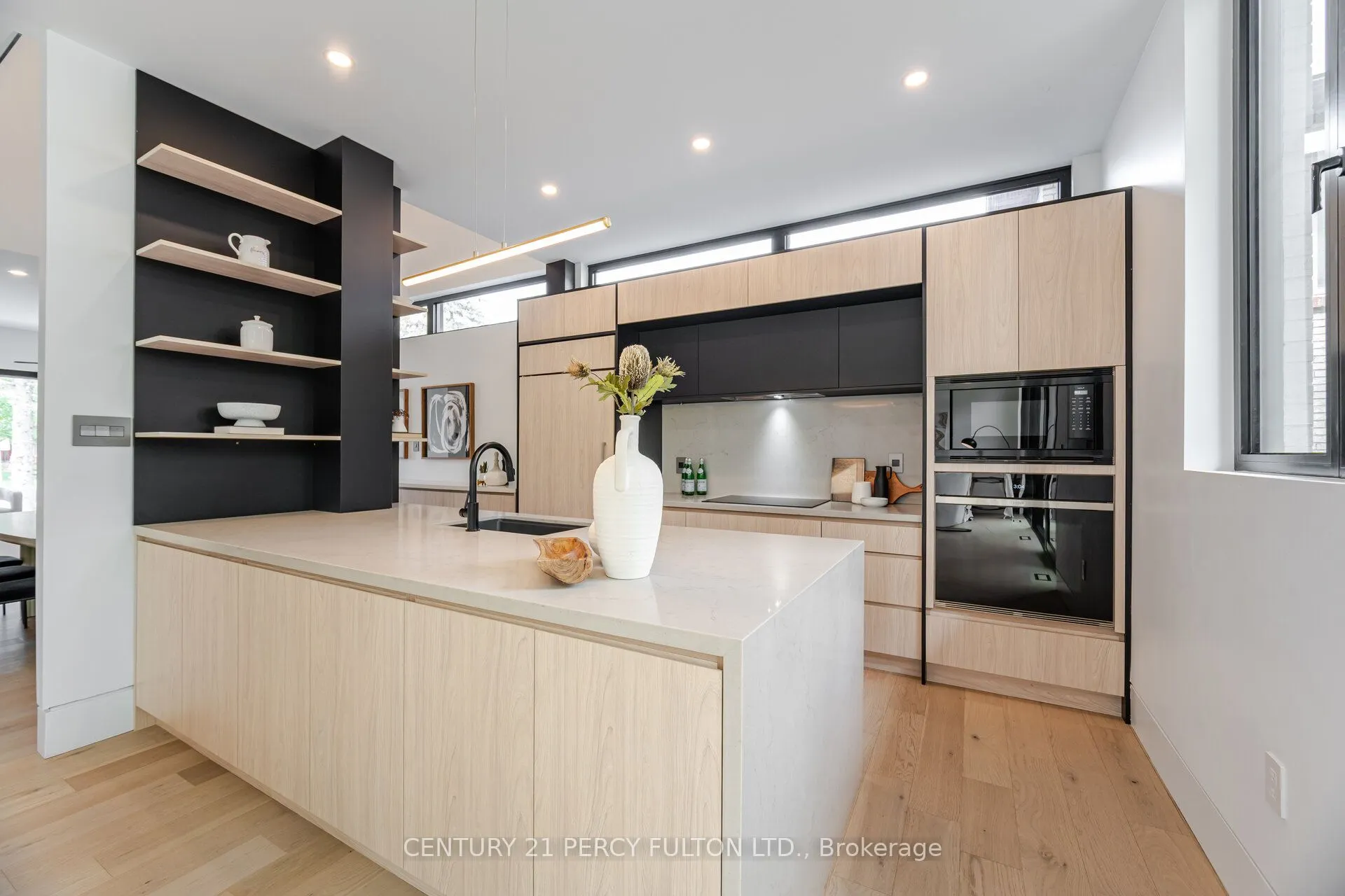 10 Haida Court