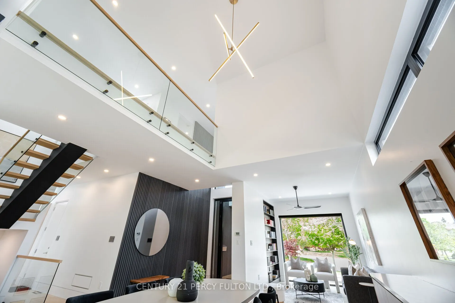 10 Haida Court