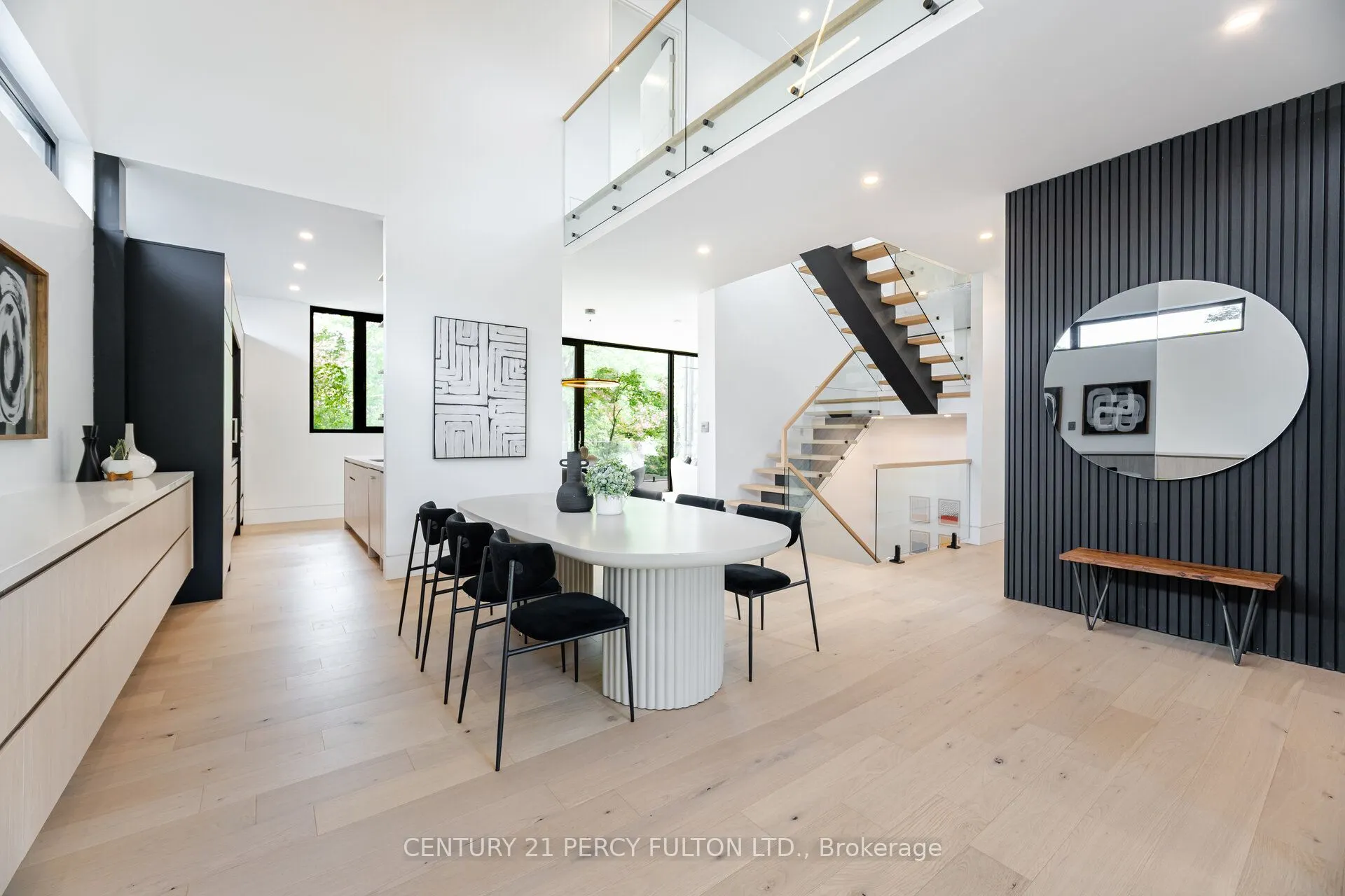 10 Haida Court