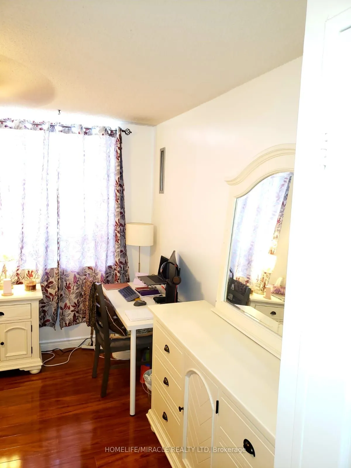 121 Trudelle Street, #814