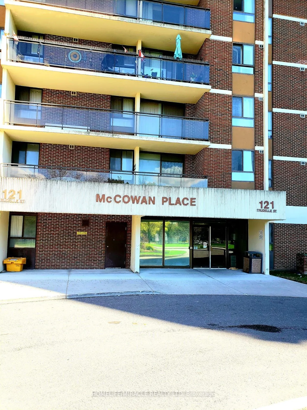 121 Trudelle Street, #814