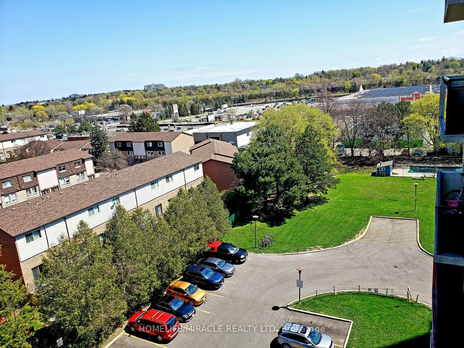 121 Trudelle Street, #814