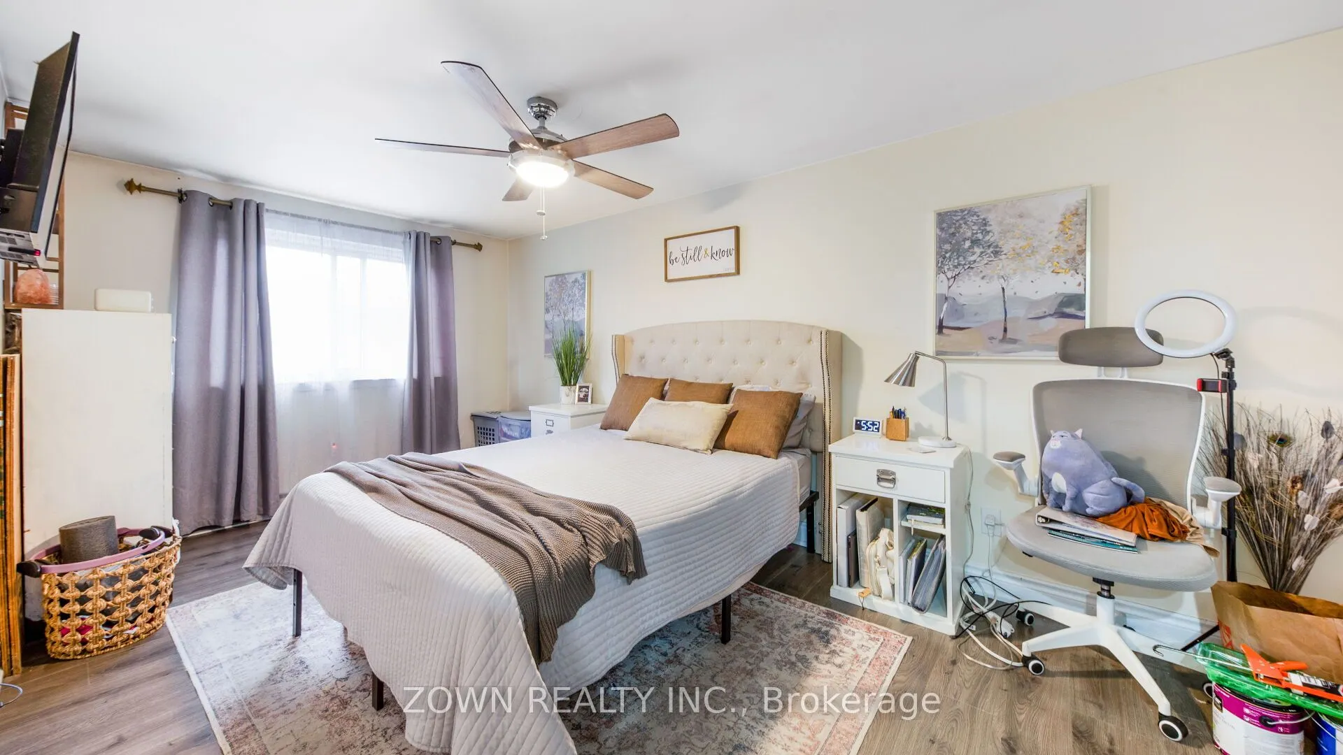 401 Wenworth Street W, #32