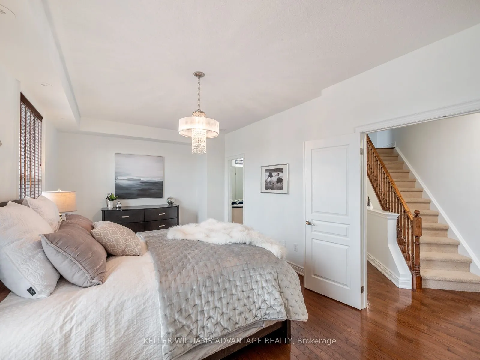 34 Fairhead Mews