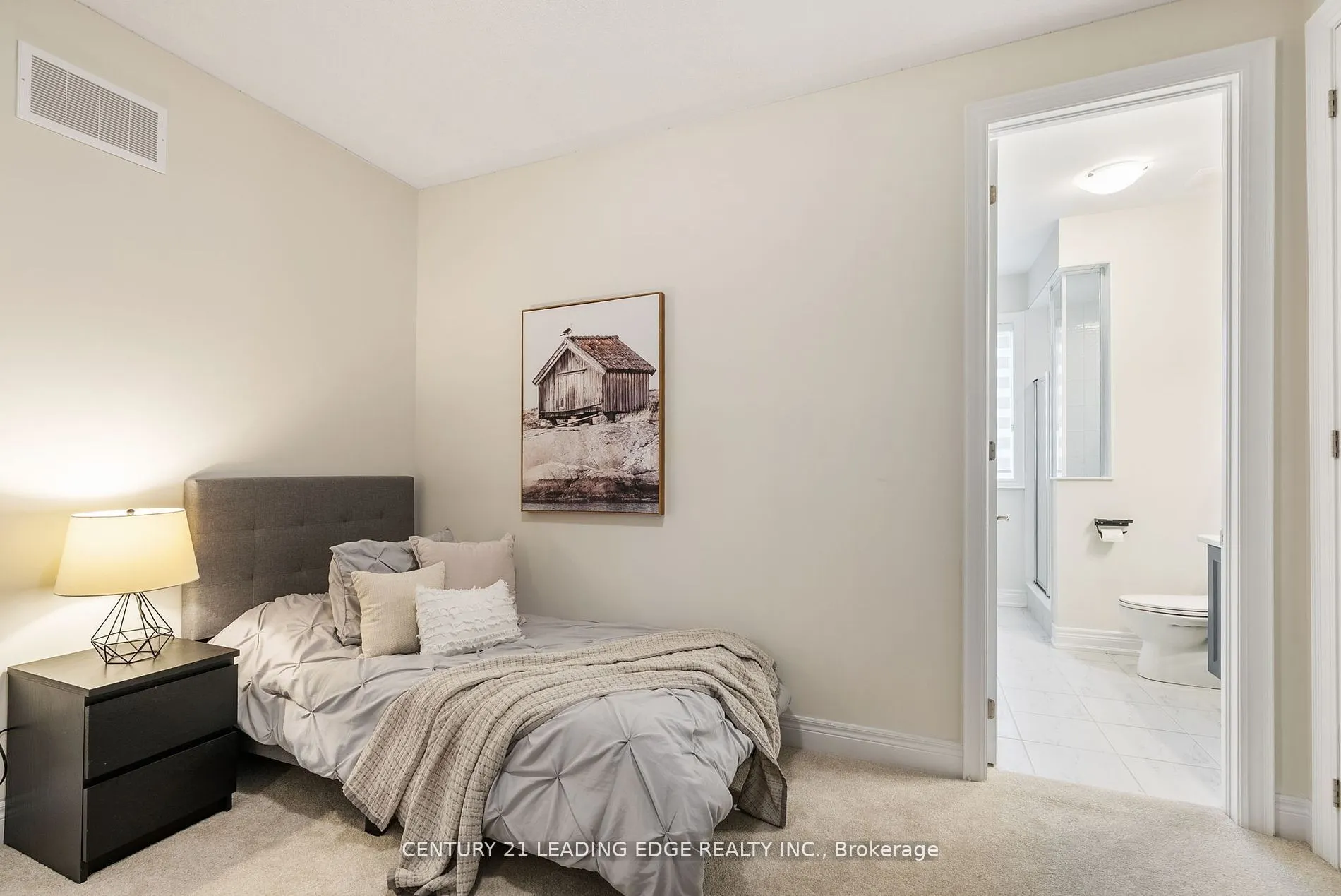 89 Deer Ridge Crescent