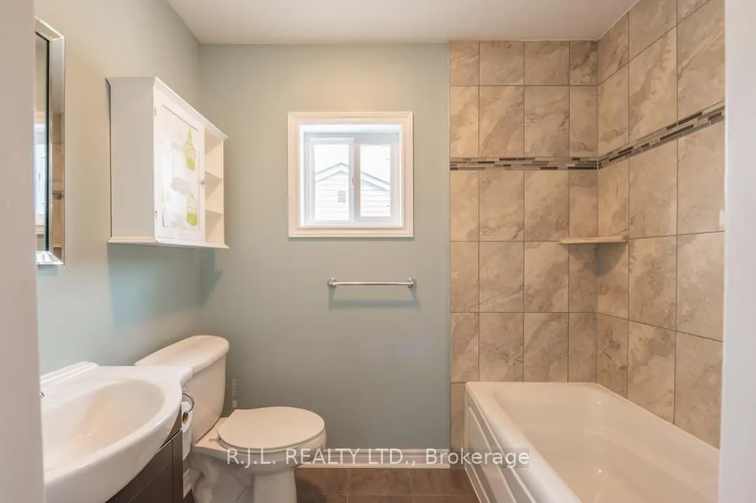 178 Platten Boulevard