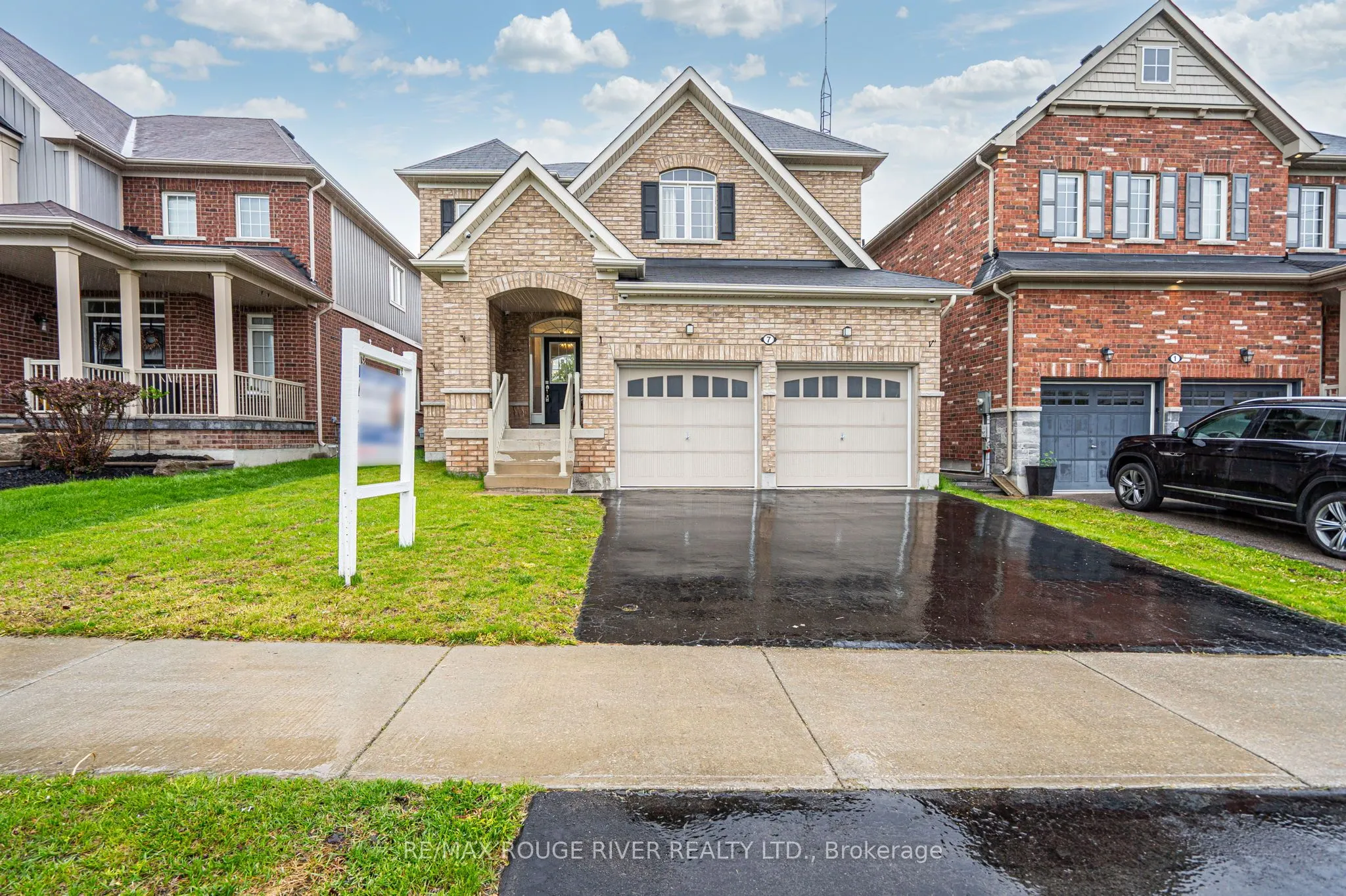 7 Edwin Carr Street