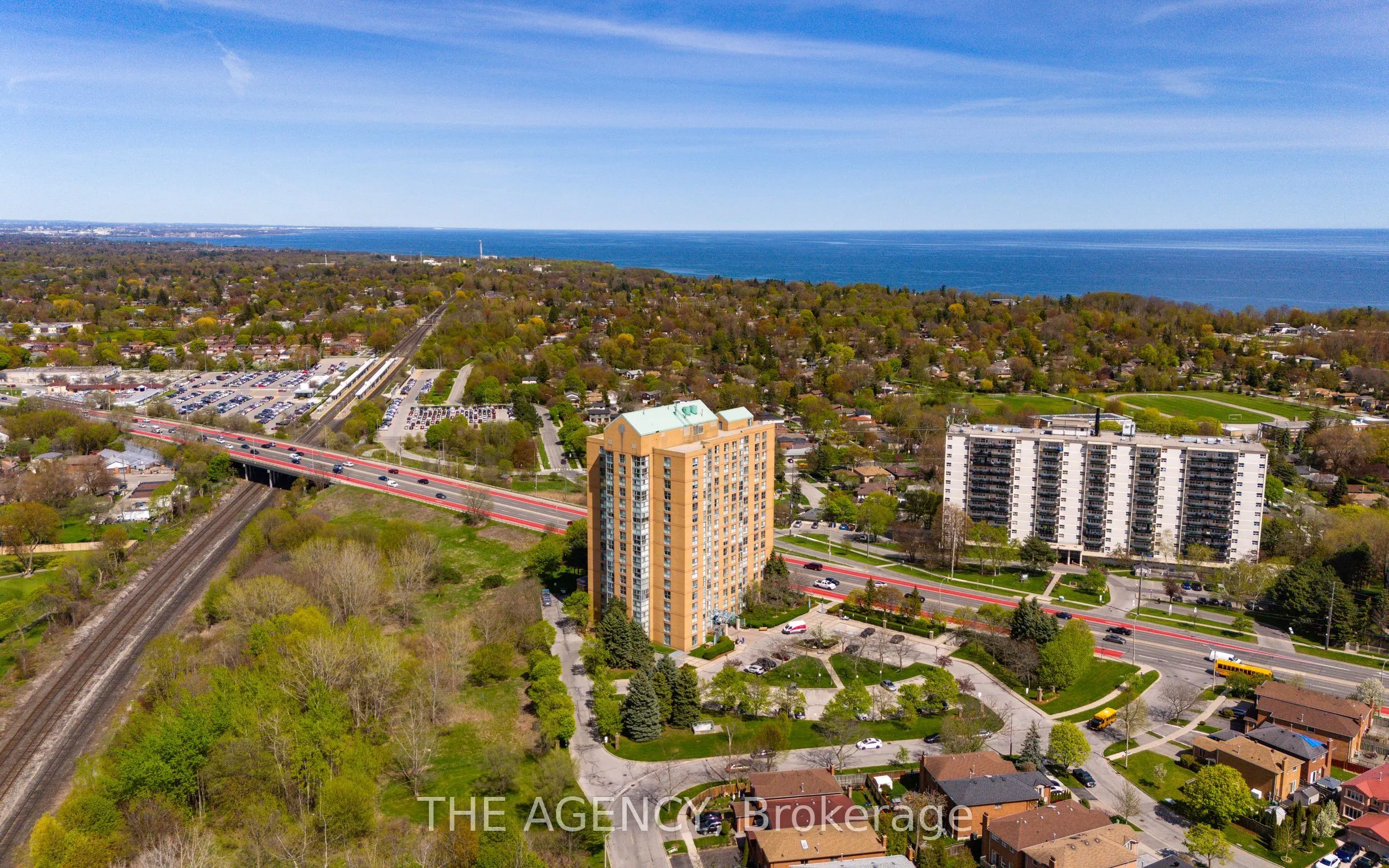 90 Dale Avenue, #301