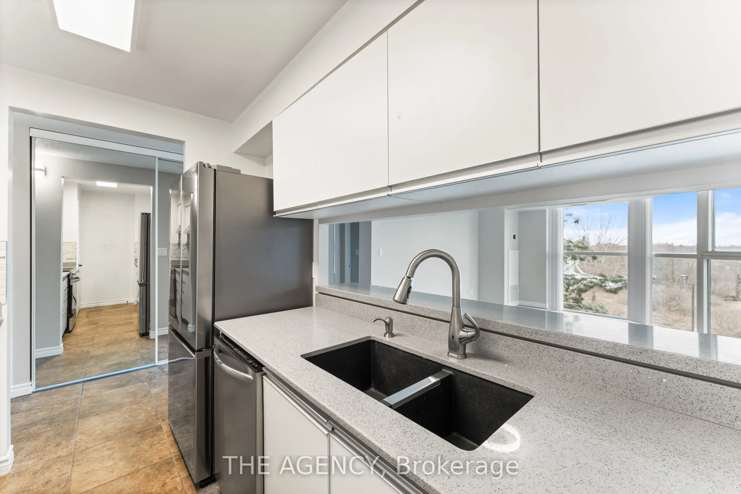 90 Dale Avenue, #301