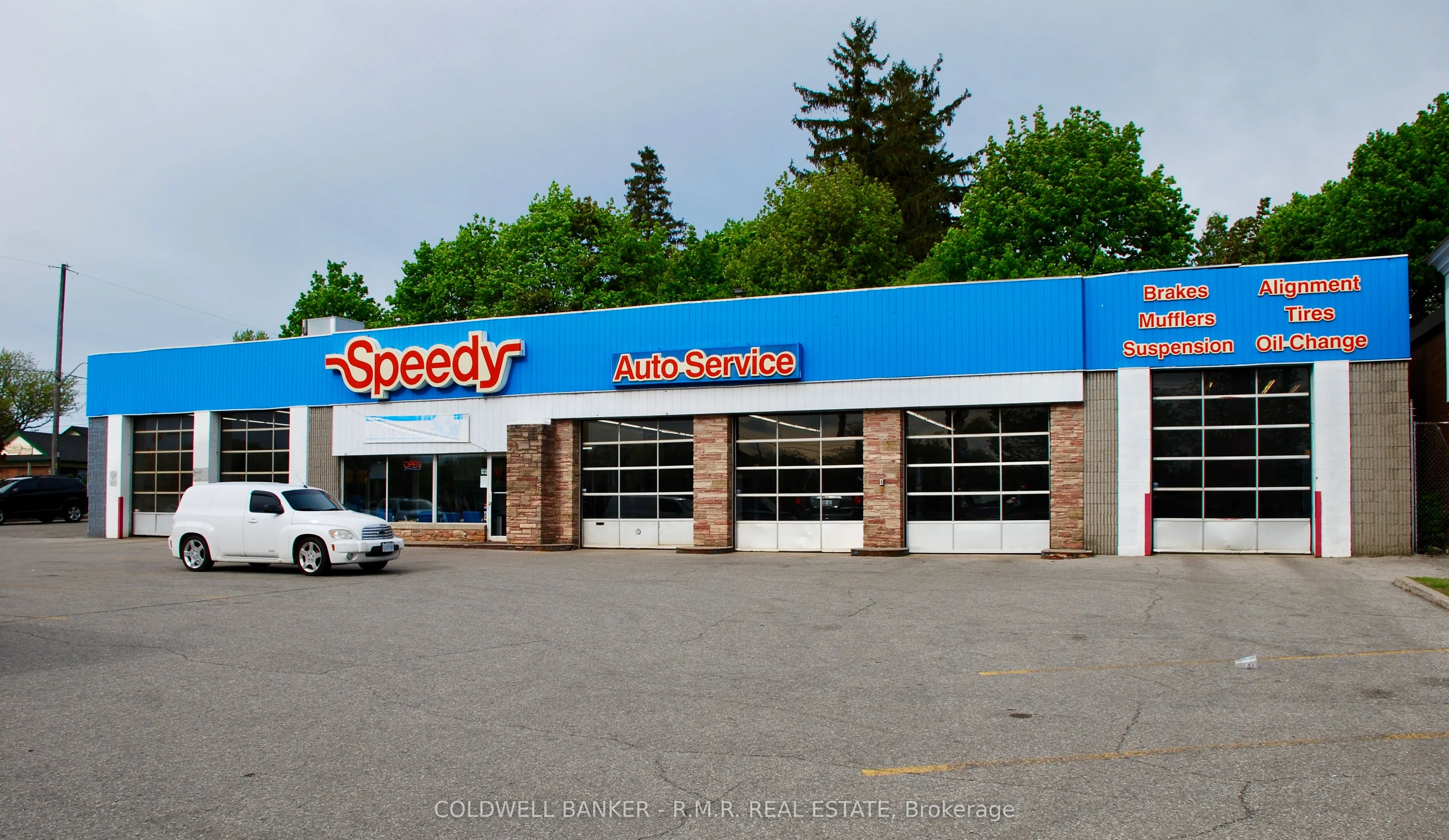 1080 Simcoe Street N