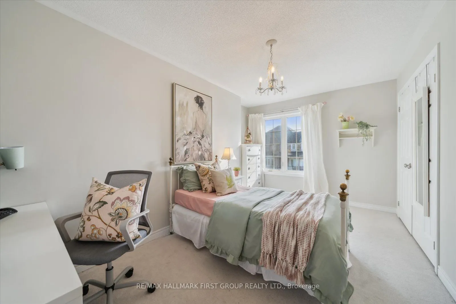 62 Bignell Crescent