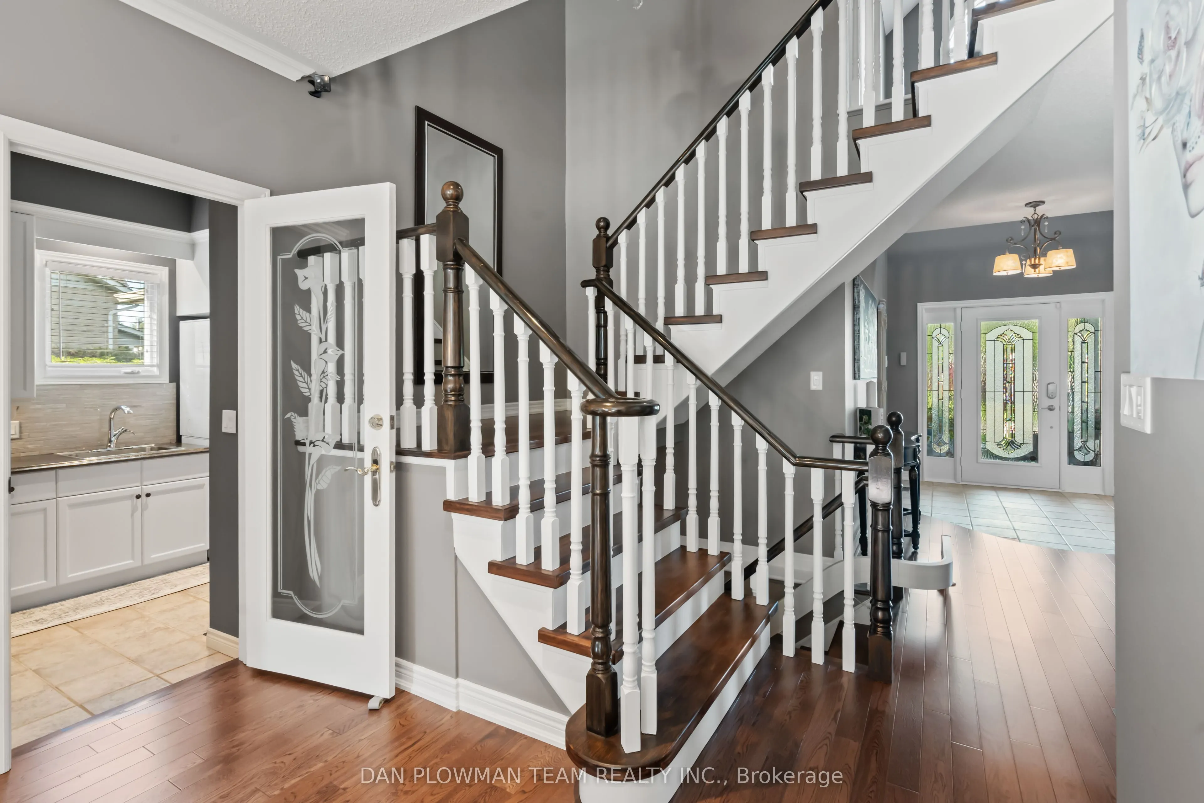 264 Ryerson Crescent