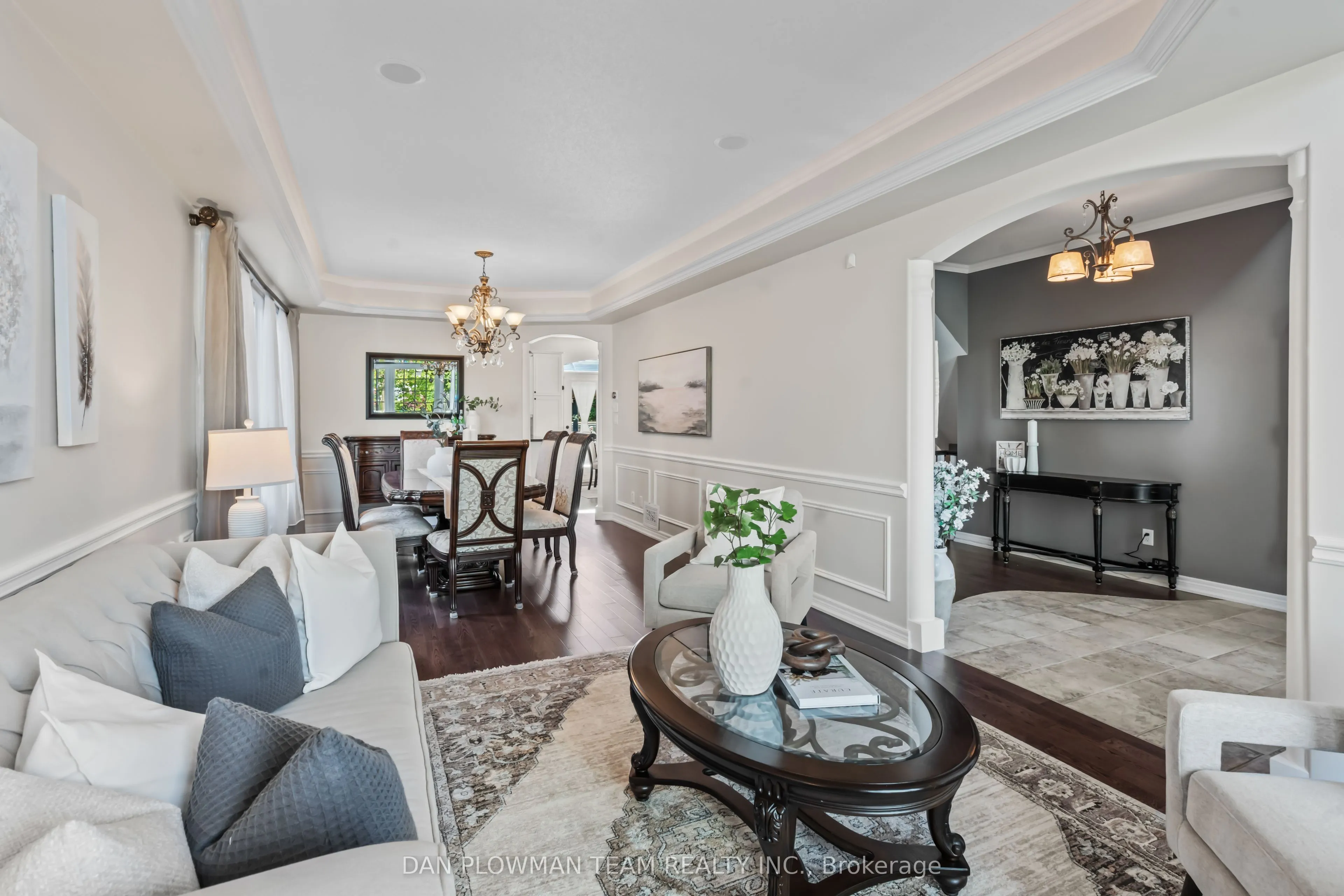 264 Ryerson Crescent