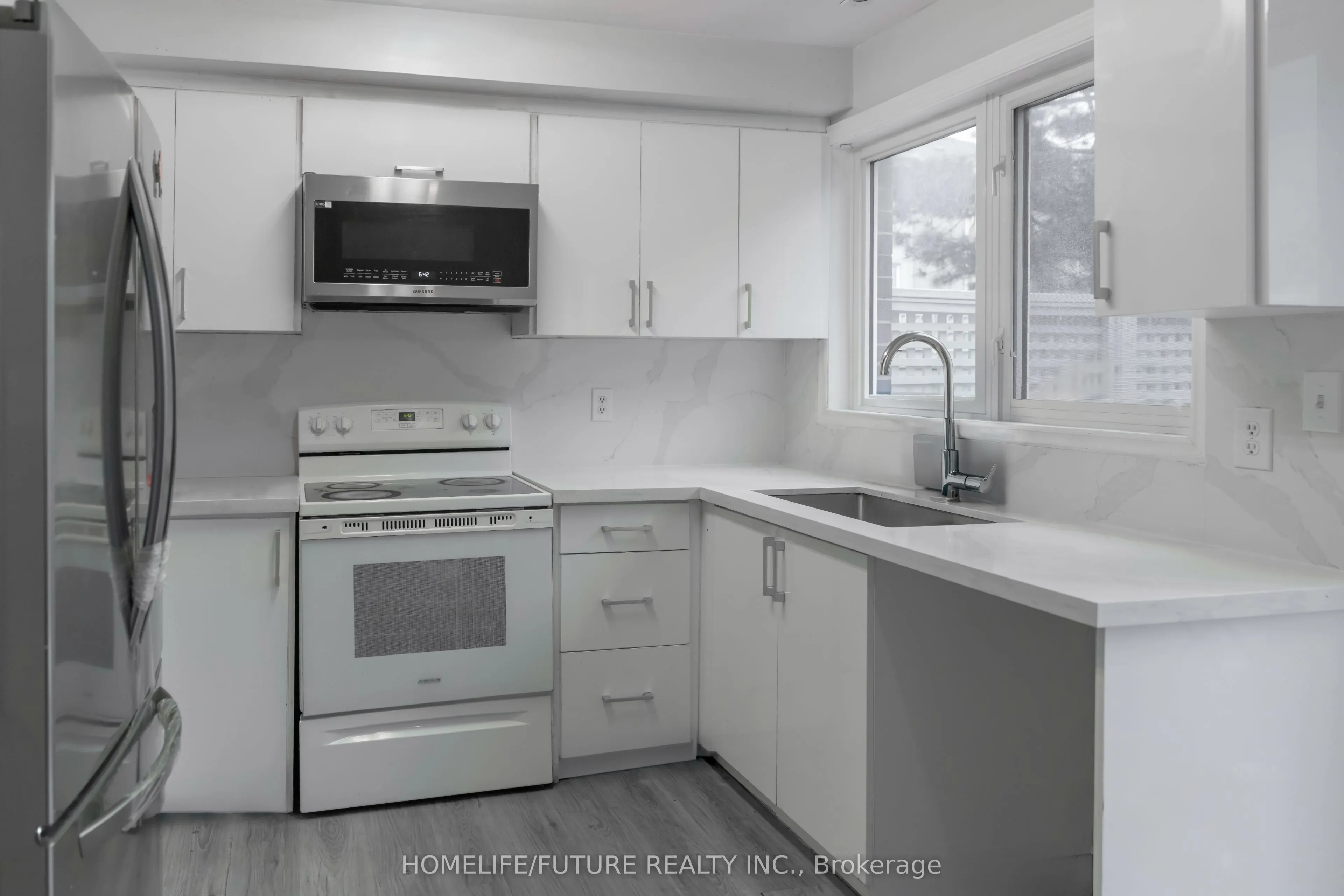 19 Rosebank Drive, #106