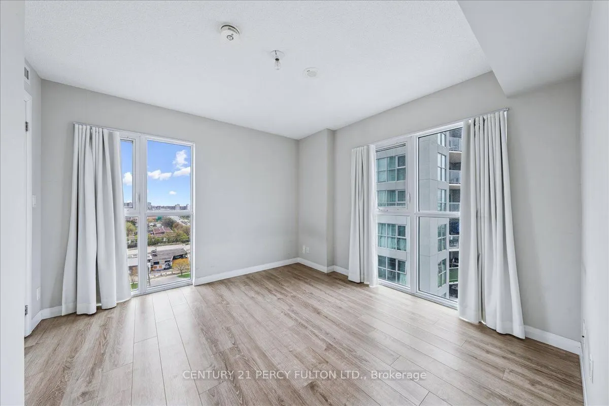 2150 Lawrence Avenue E, #1503