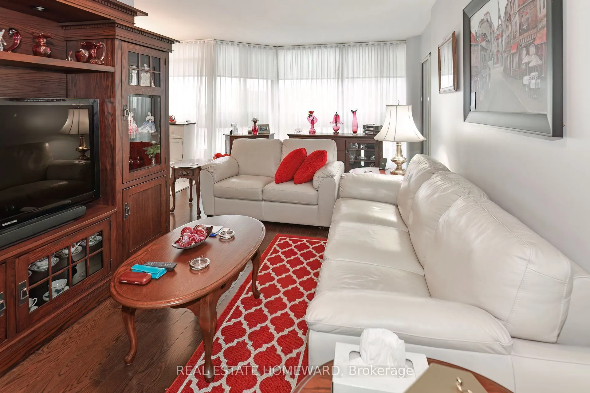 3233 Eglinton Avenue E, #810