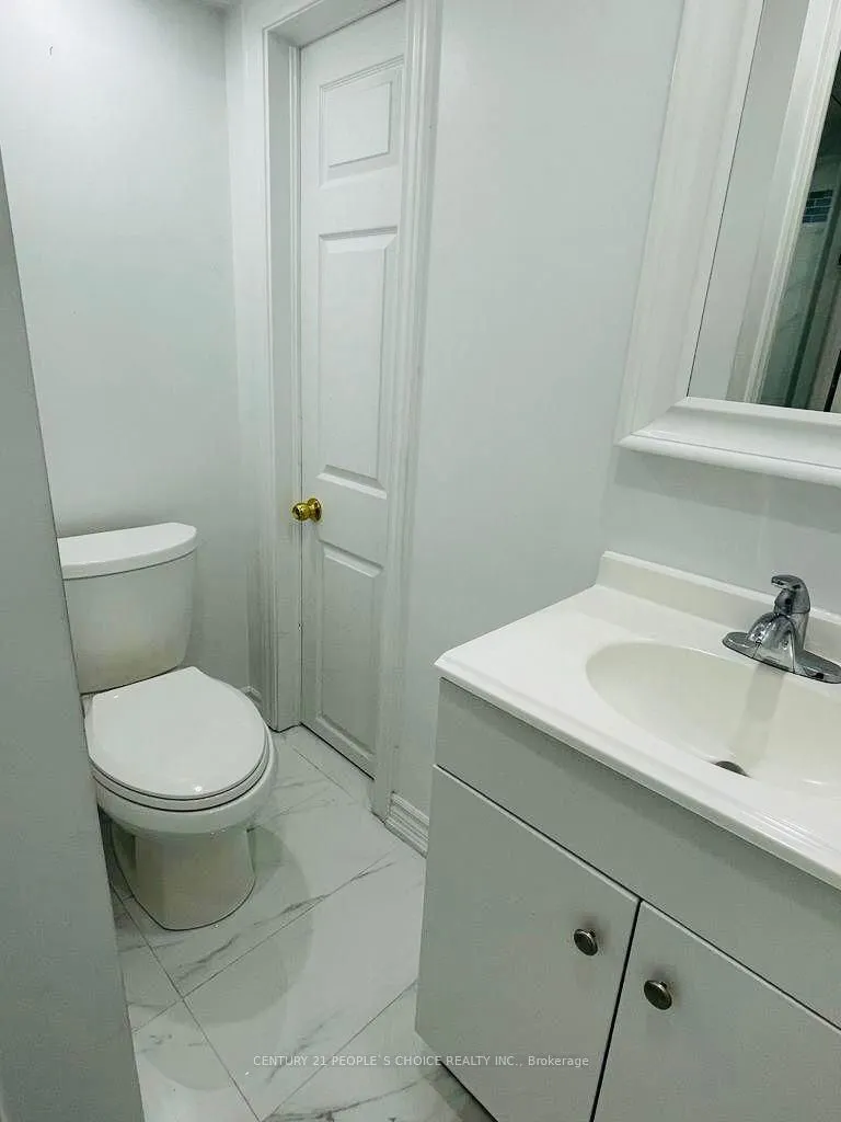48 Carpendale Crescent, #Lower