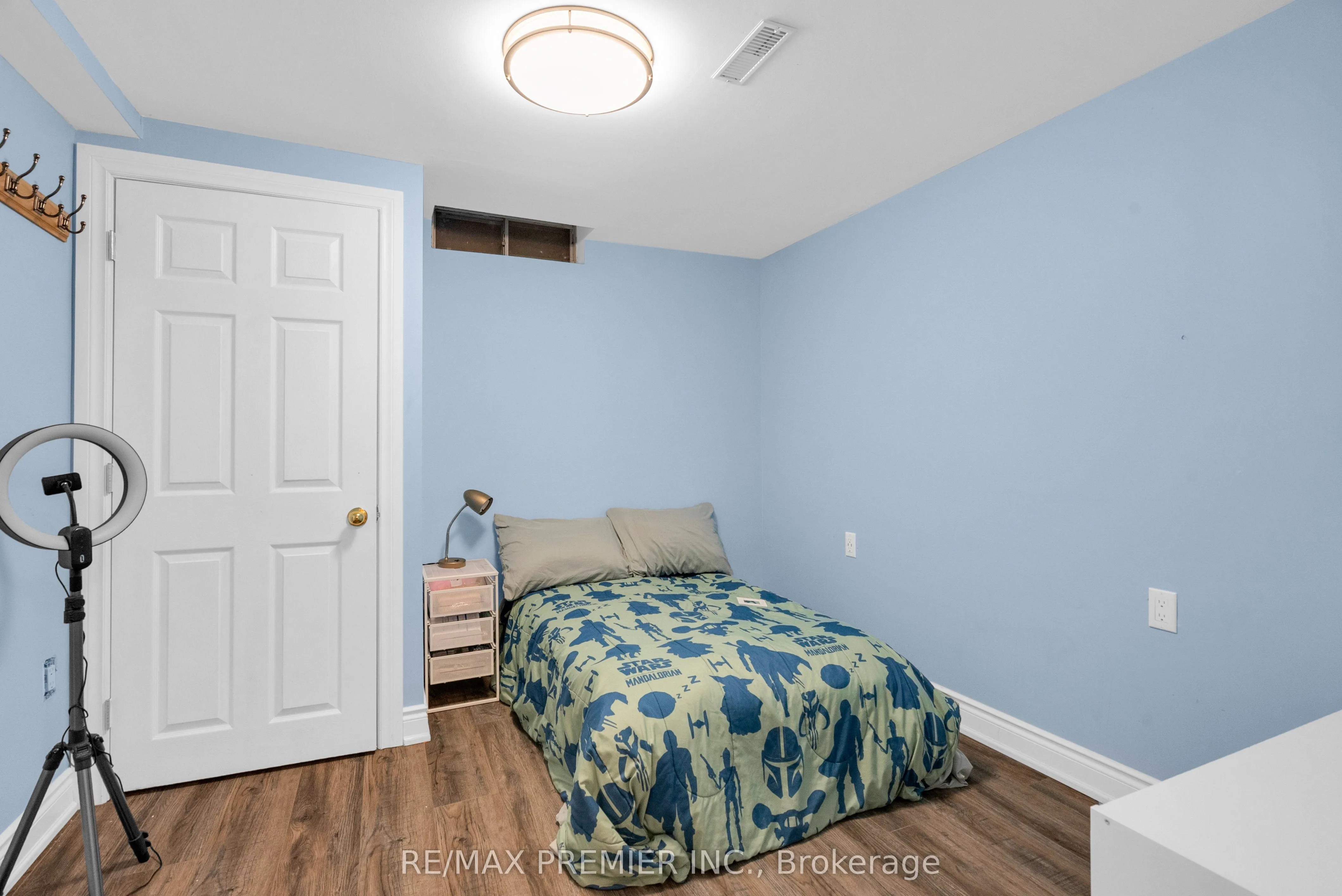 59 Glenabbey Drive