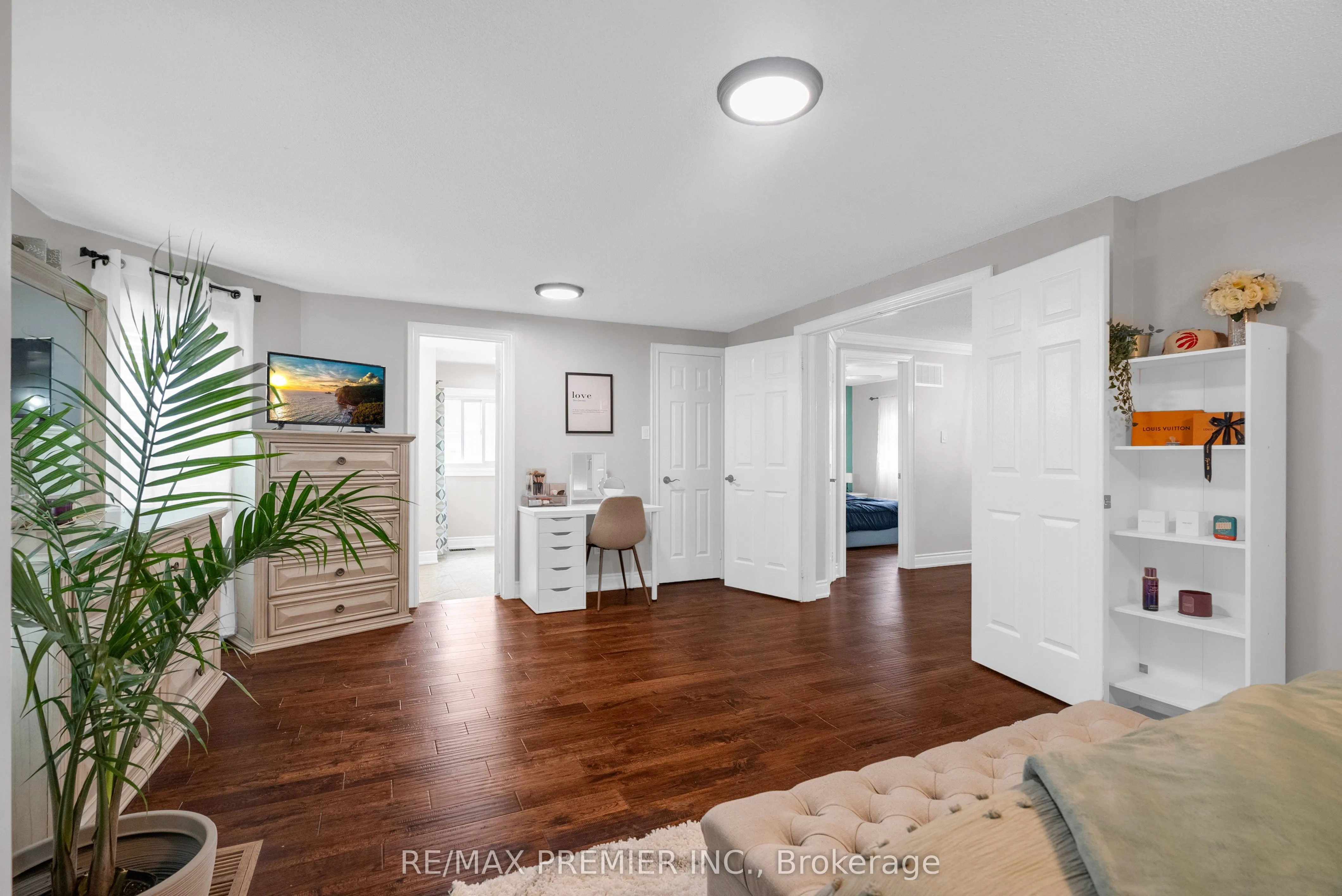 59 Glenabbey Drive