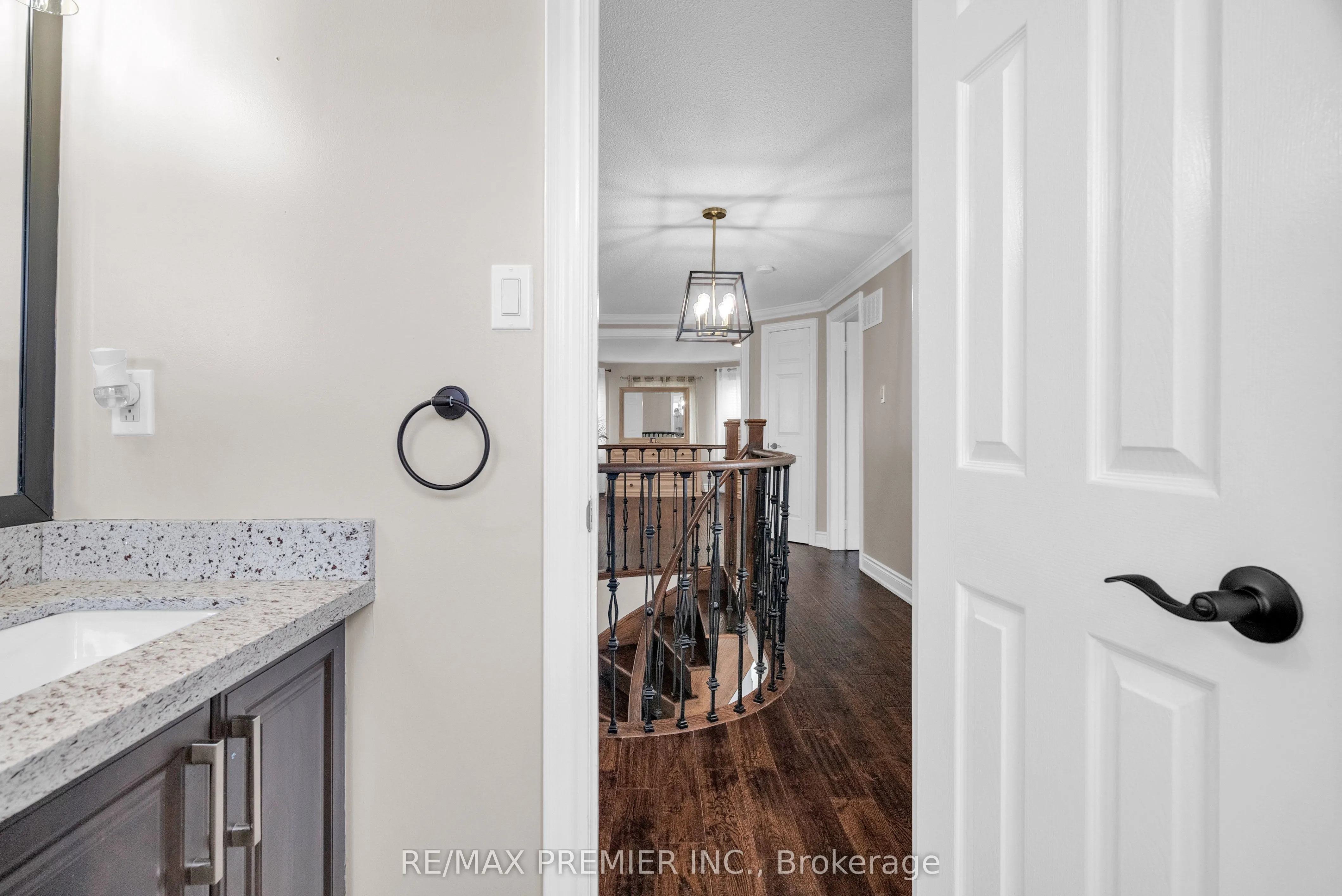 59 Glenabbey Drive