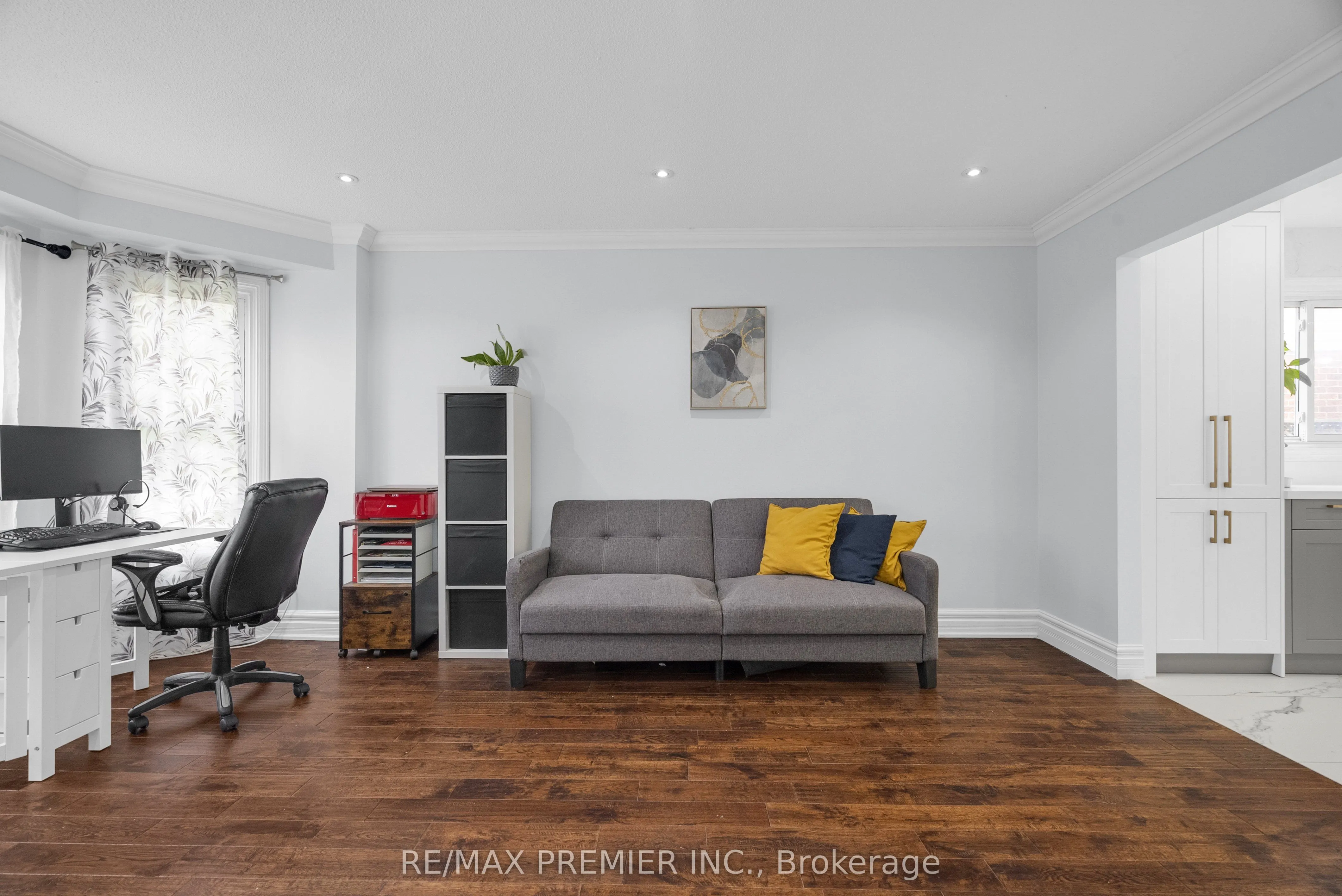 59 Glenabbey Drive