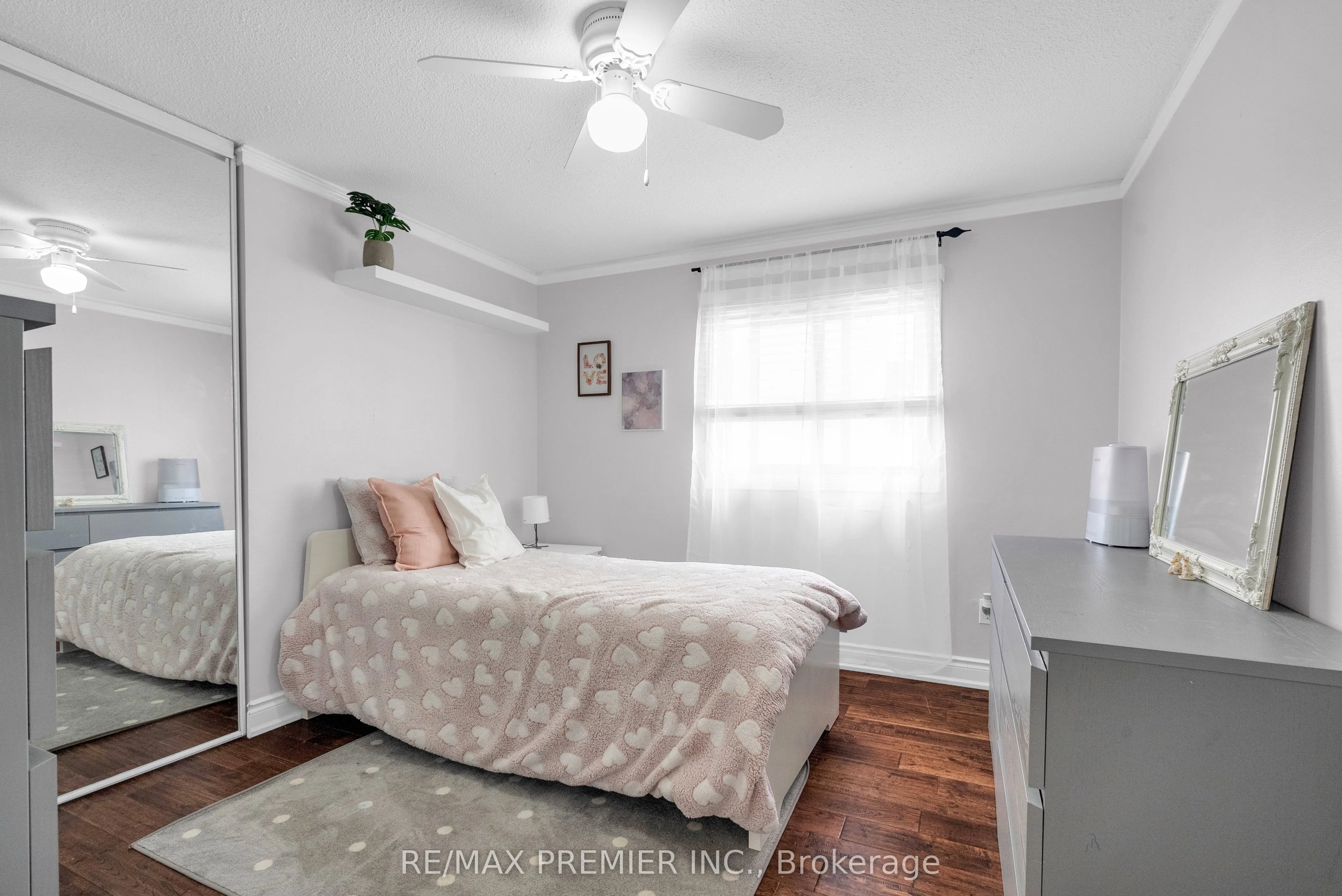 59 Glenabbey Drive