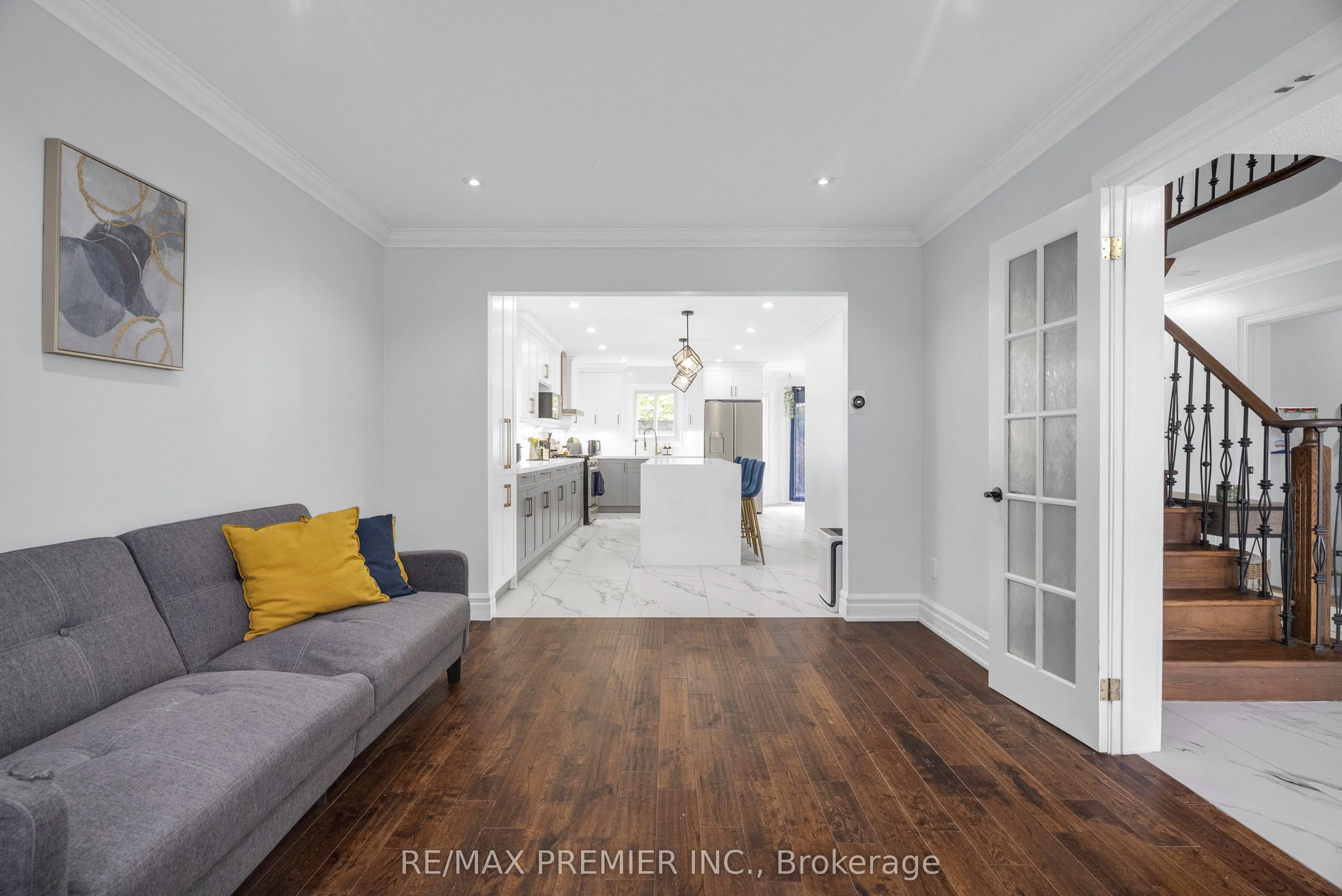 59 Glenabbey Drive