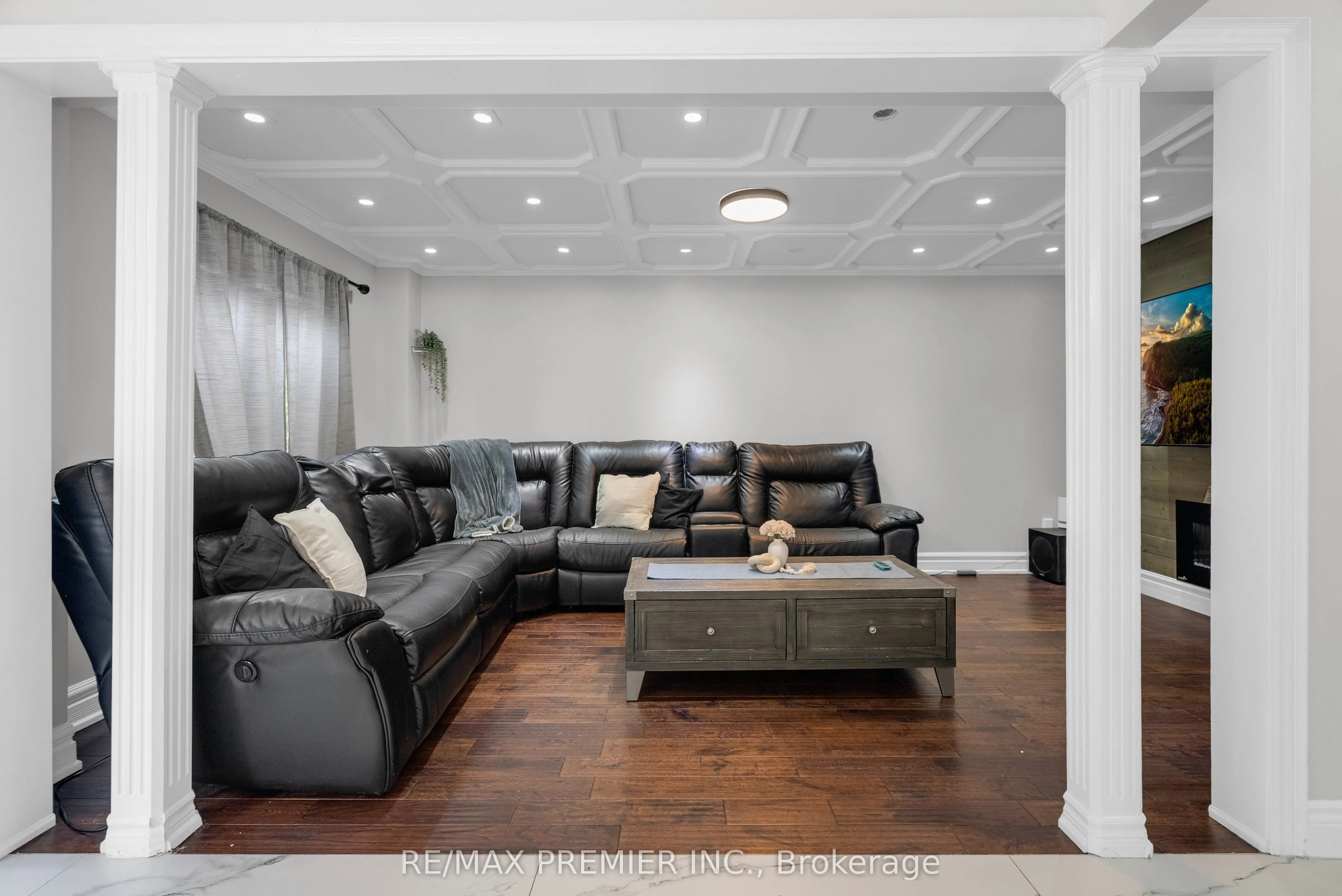 59 Glenabbey Drive