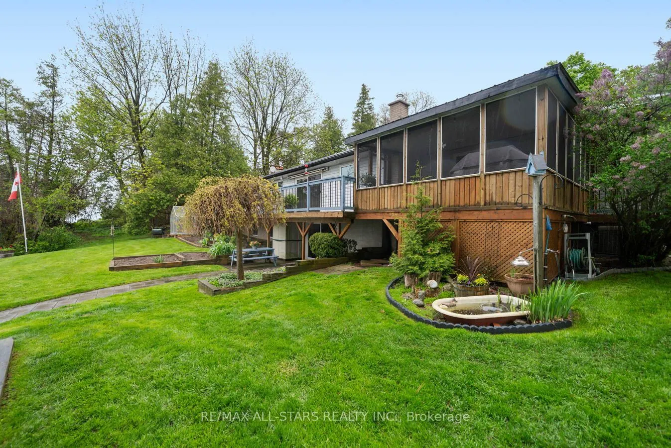 231 Stephenson Point Road