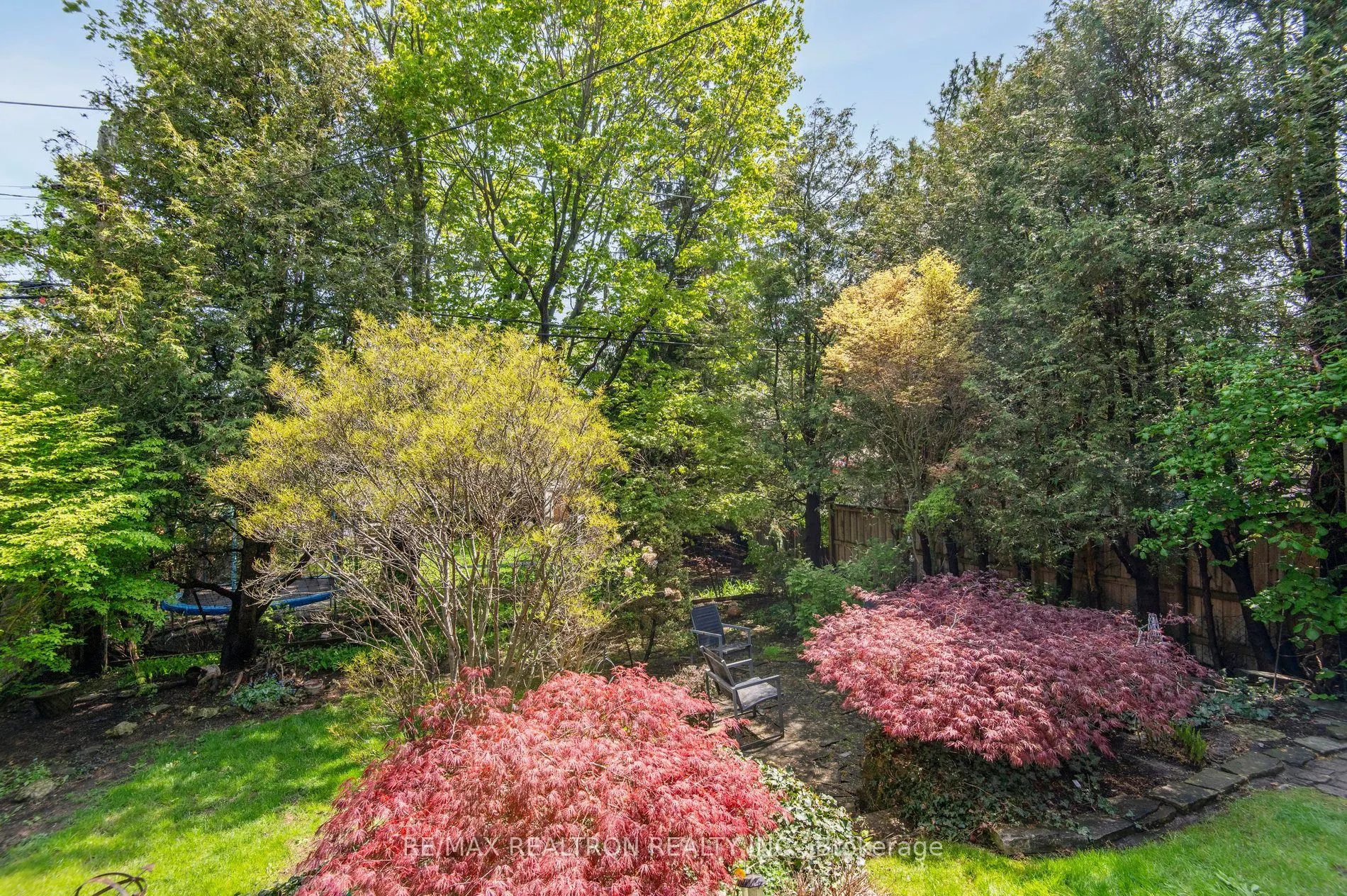 19 Cathedral Bluffs Drive