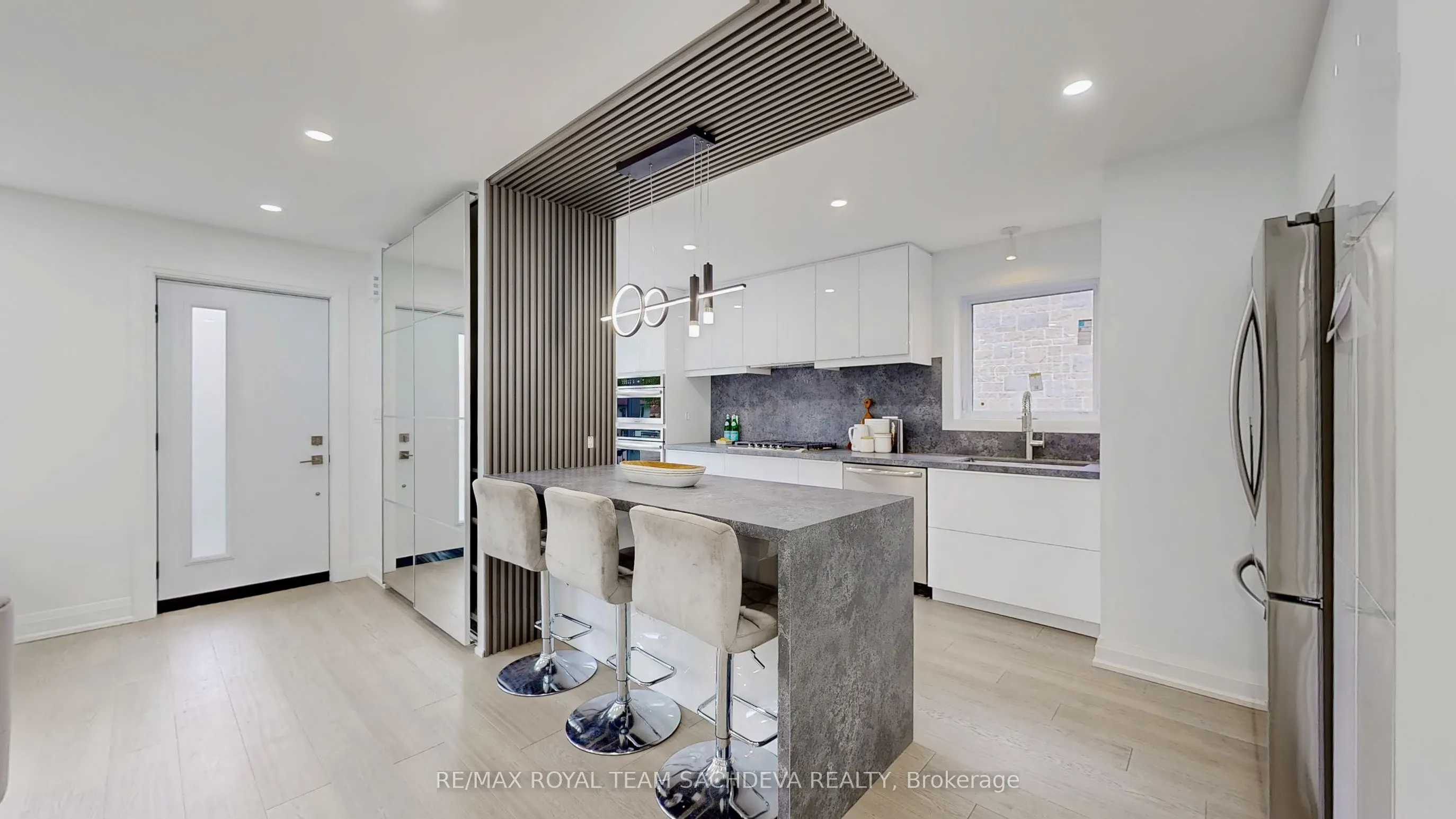 26 Mcmillan Avenue