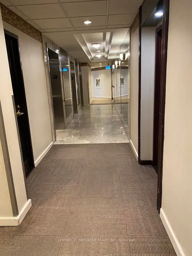 3233 Eglinton Avenue E #511
