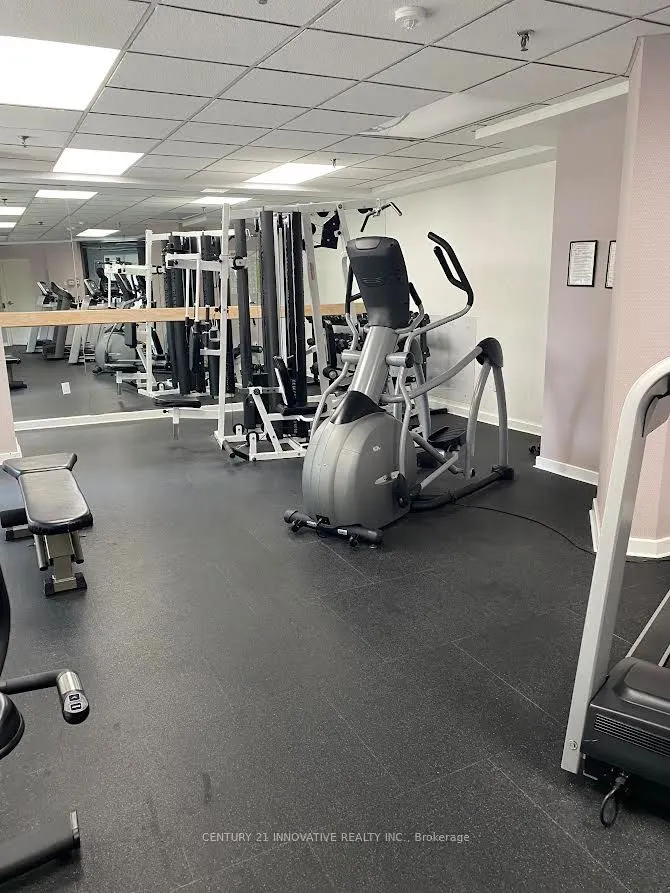 3233 Eglinton Avenue E #511
