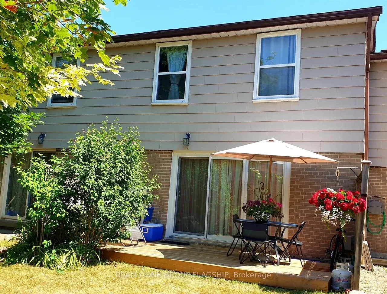 925 Bayly Street, #7