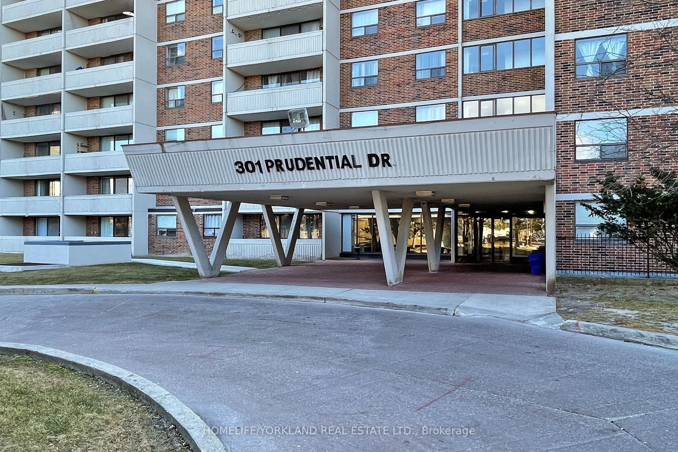 301 Prudential Drive, #1111