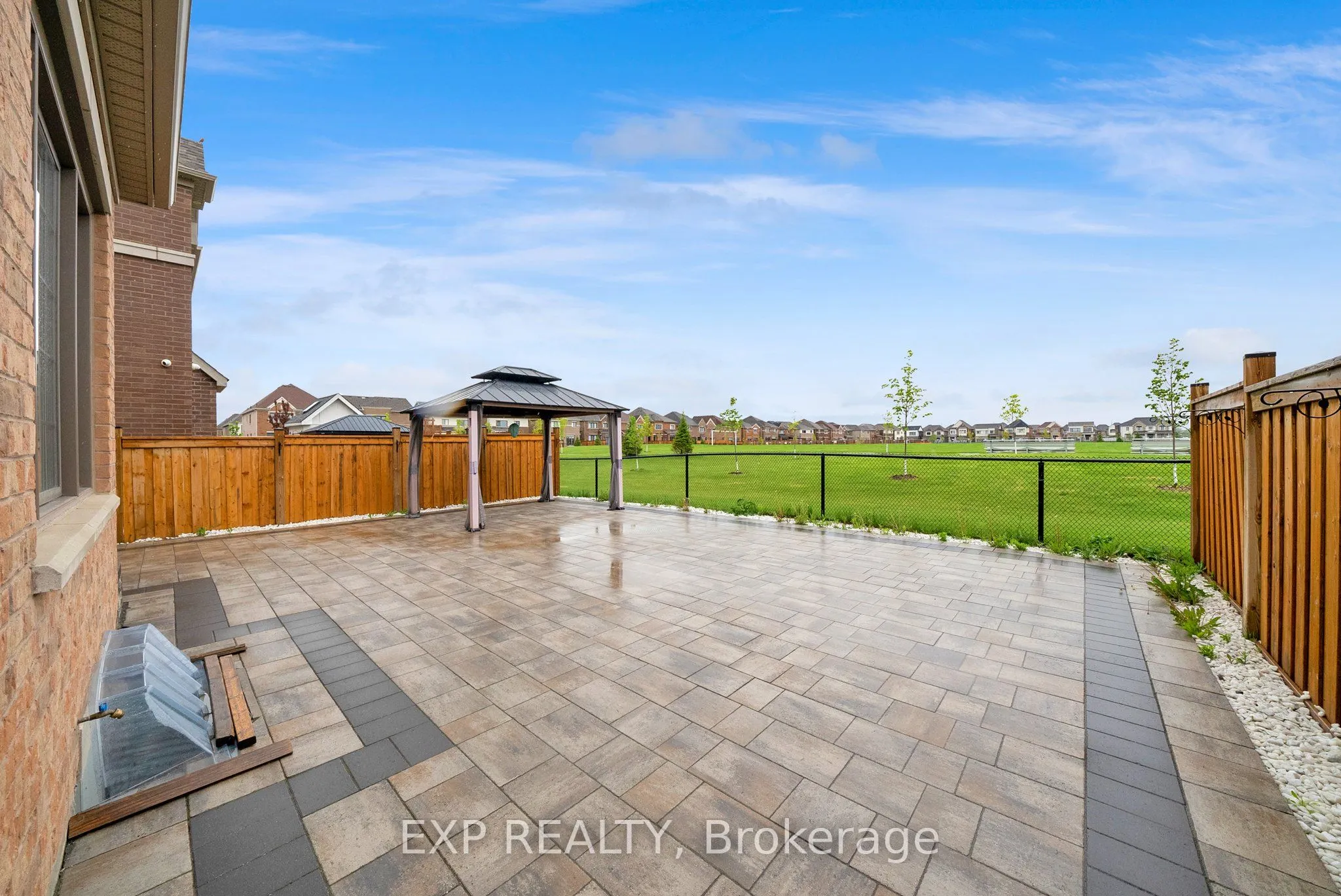95 Maskell Crescent