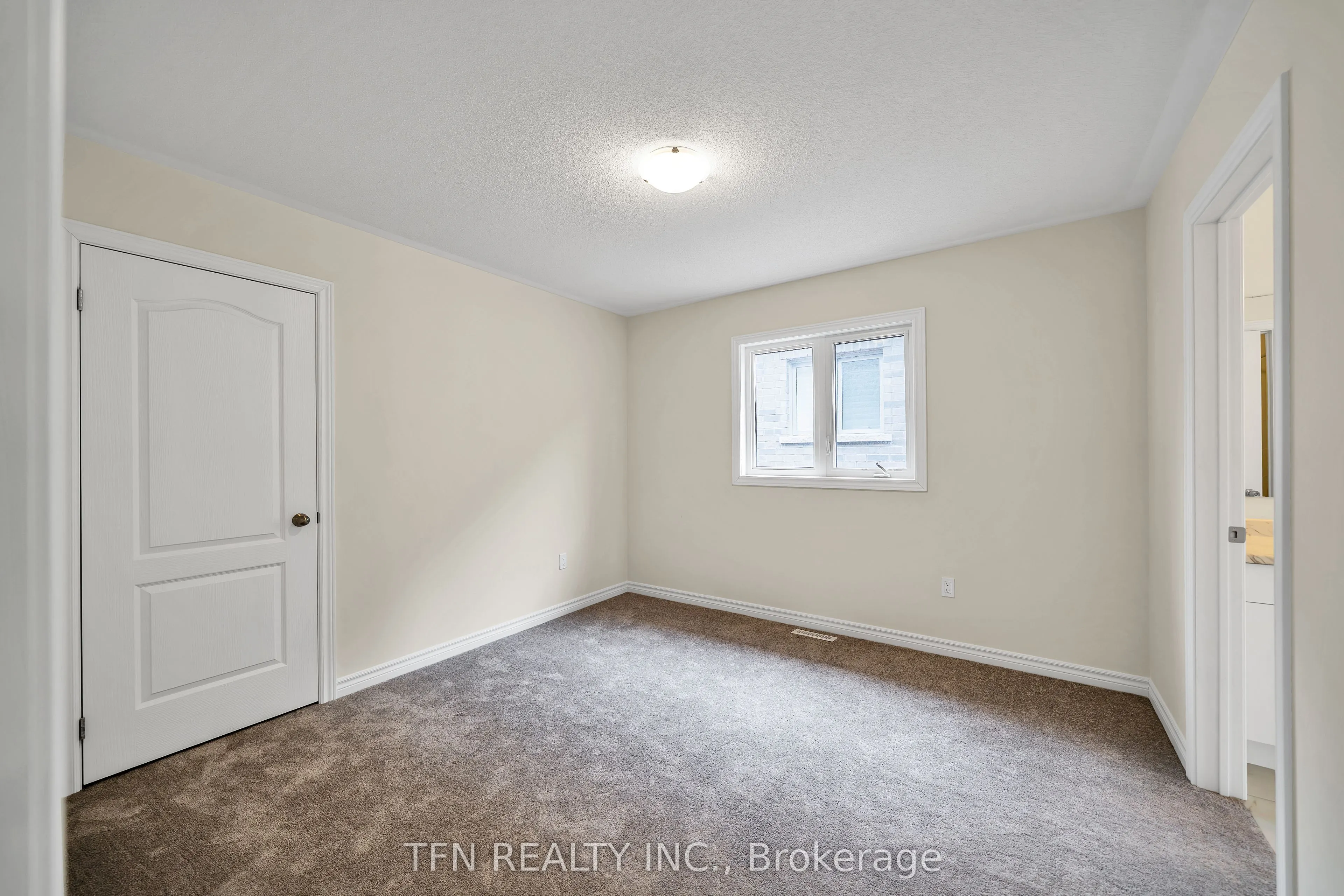 55 Robin Trail
