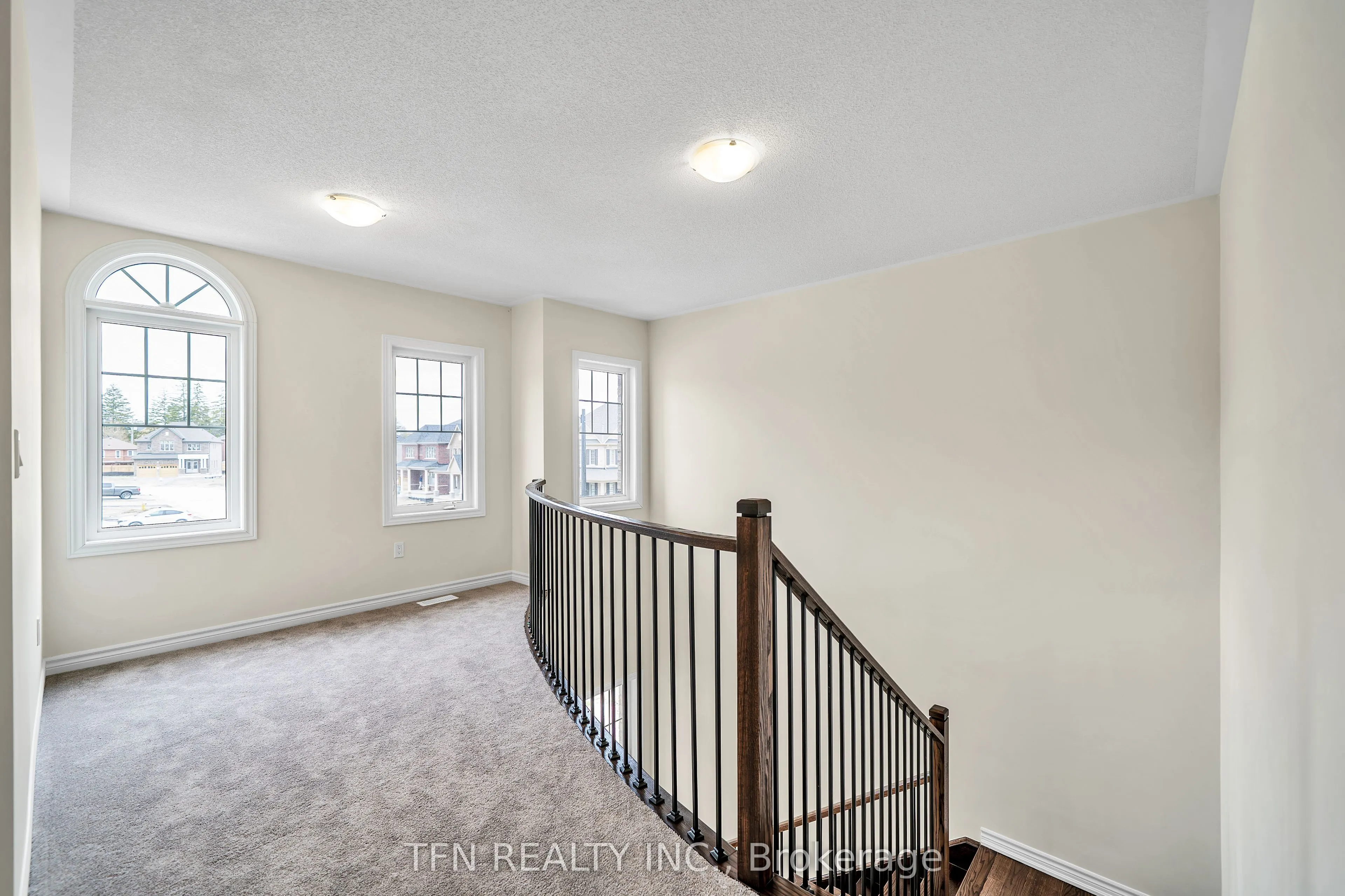 55 Robin Trail