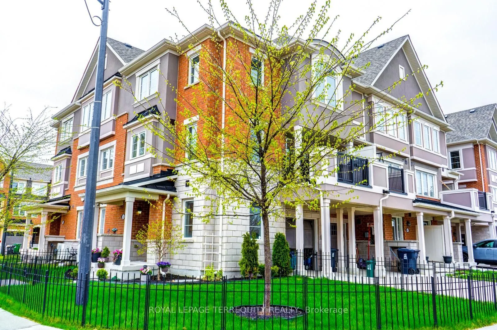 72 Fusilier Drive